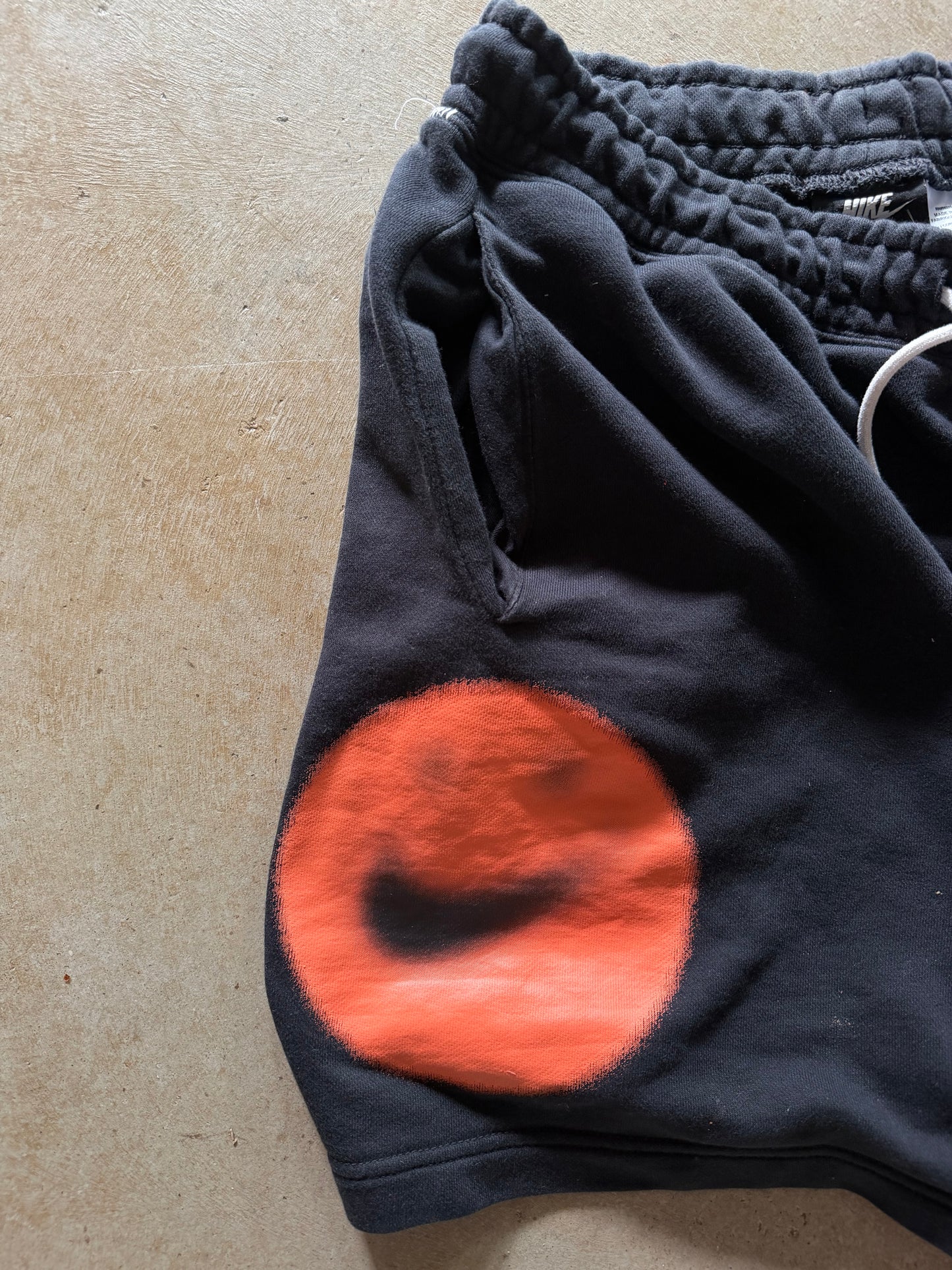 Nike World Tour Black Shorts Sz M