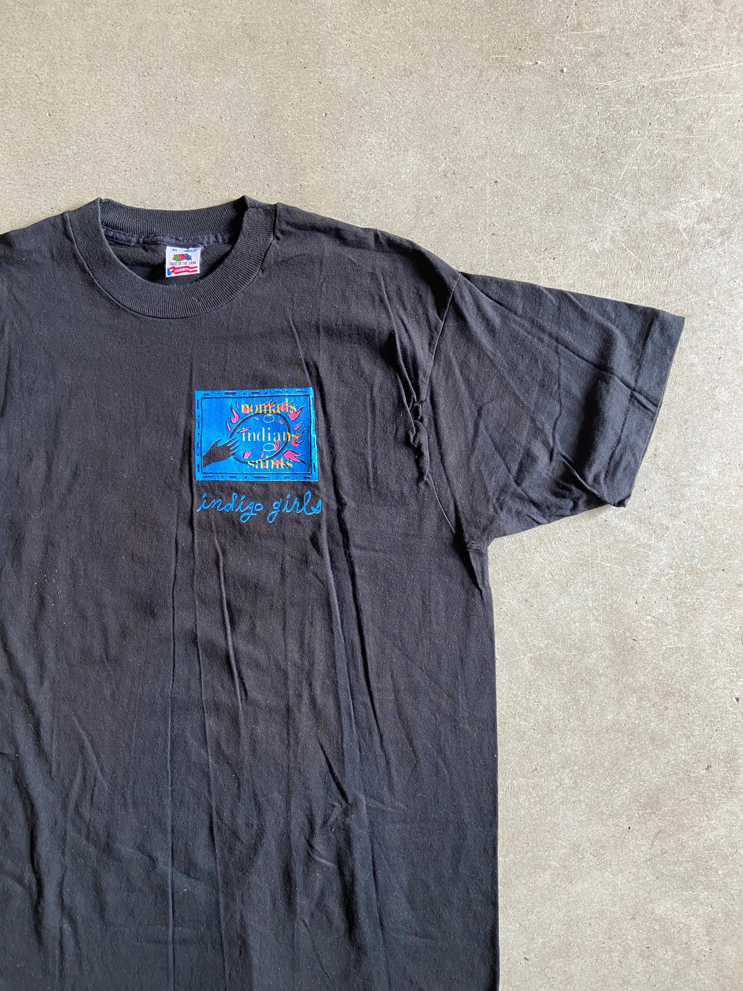 VTG Indigo Girls "Nomads Indians Saints" Tee Sz XL