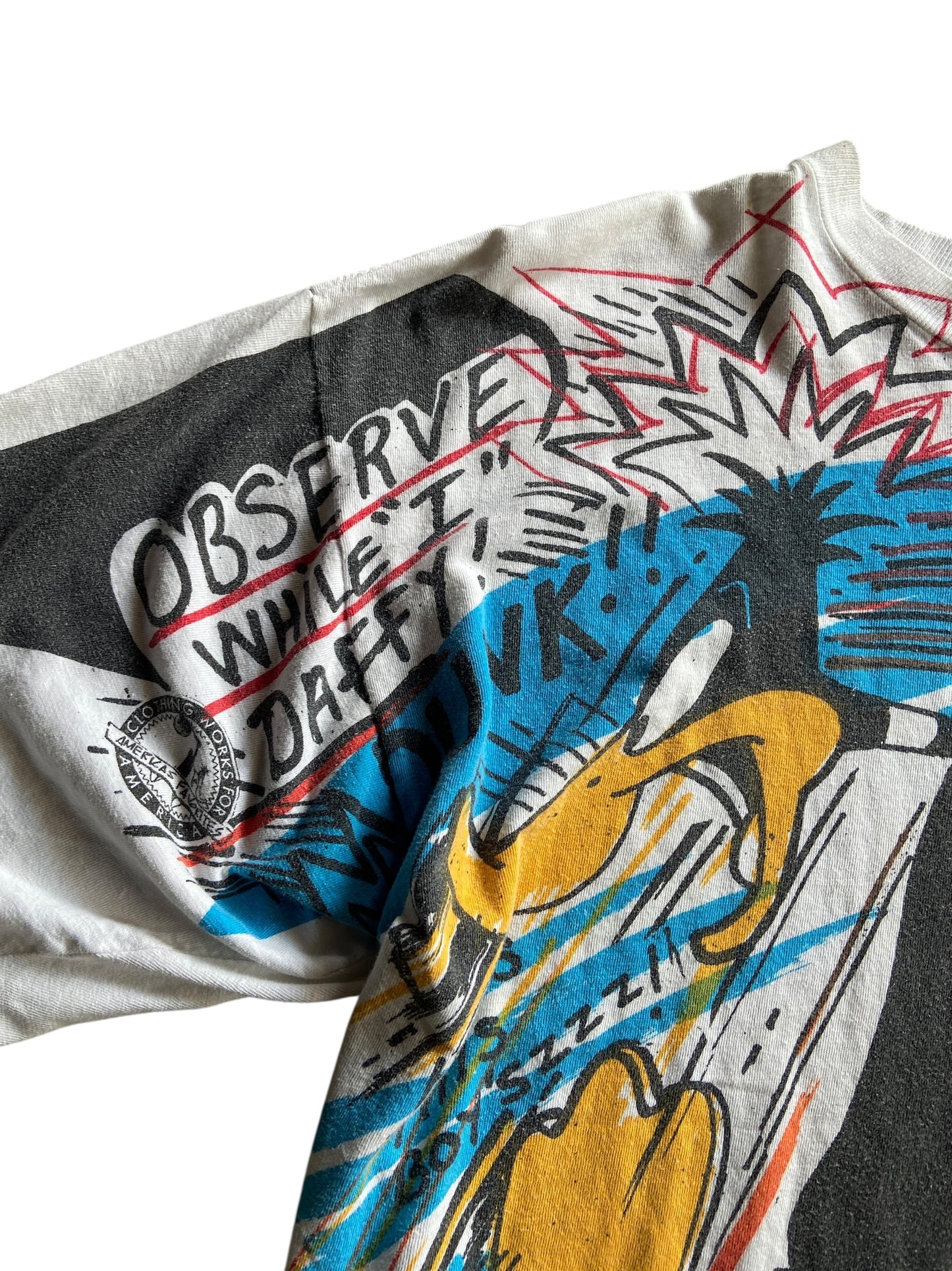 VTG Daffy Duck All Over Print Tee Sz XL