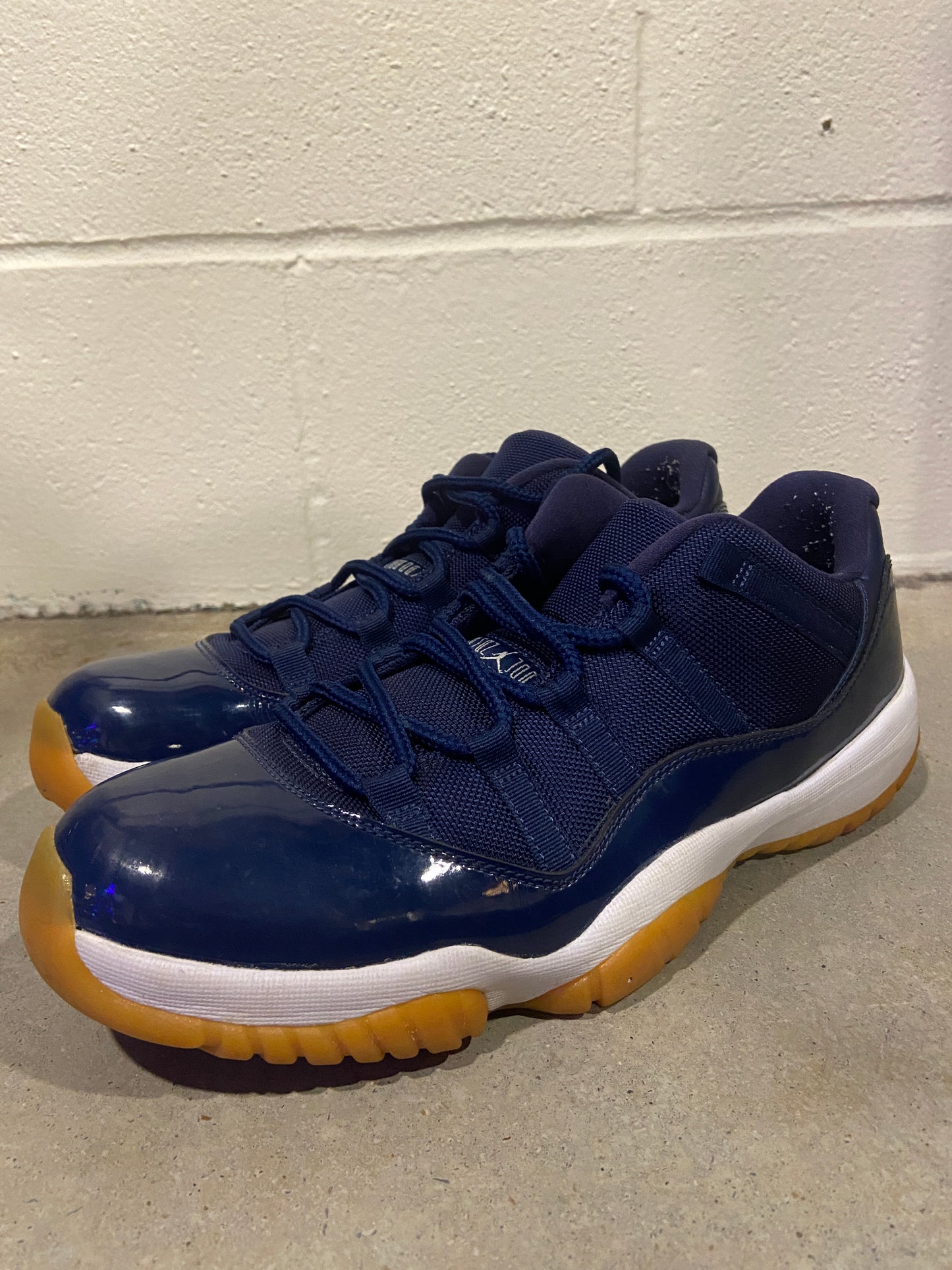 PreOwned Air Jordan 11 Low Midnight Navy Sz 11.5M/13W