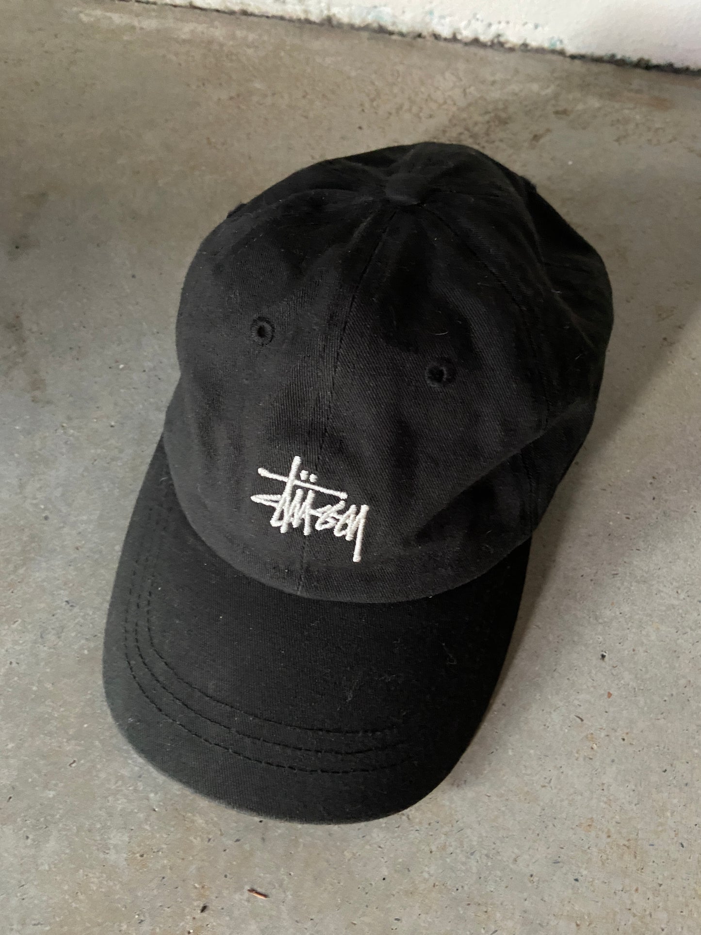 Stussy Script Black Logo Hat