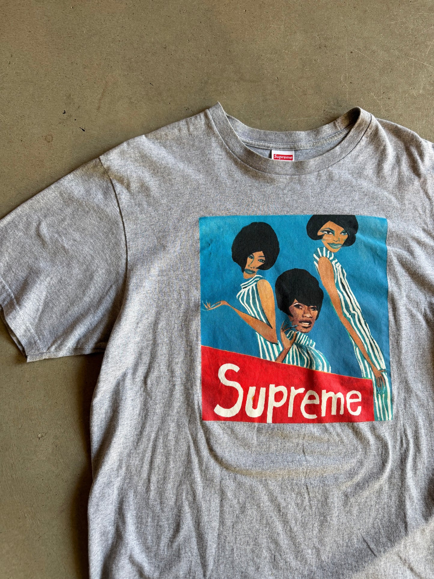 Supreme Group Heather Gray Tee Sz L