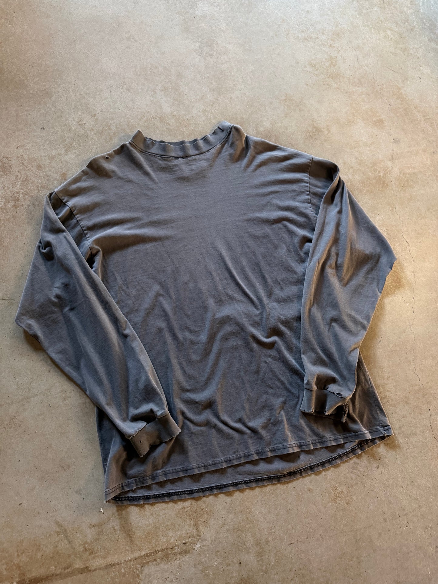 VTG Thrashed Sports Belle LS Tee Sz XL