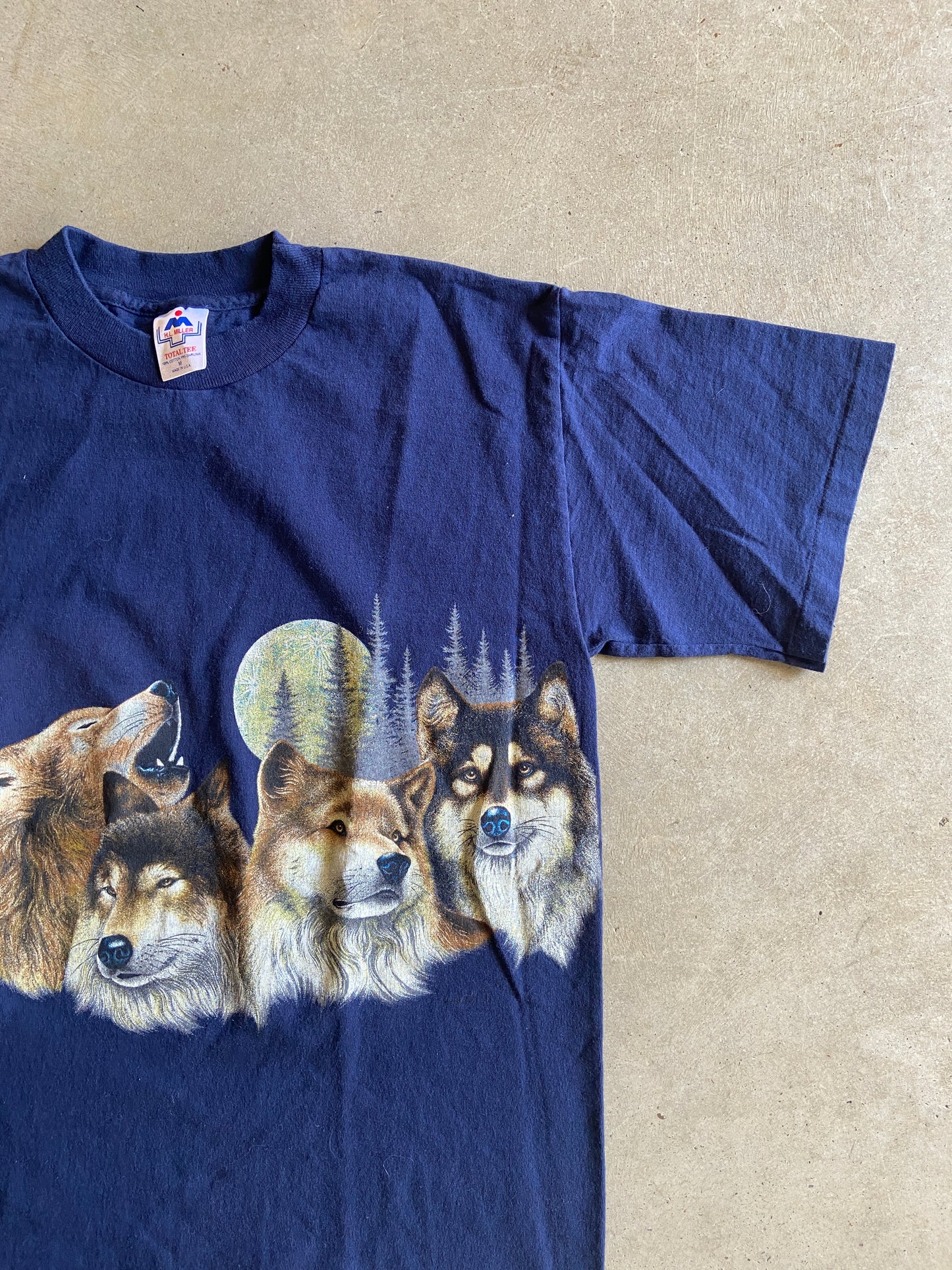 VTG Wolves Navy Blue Tee Sz M