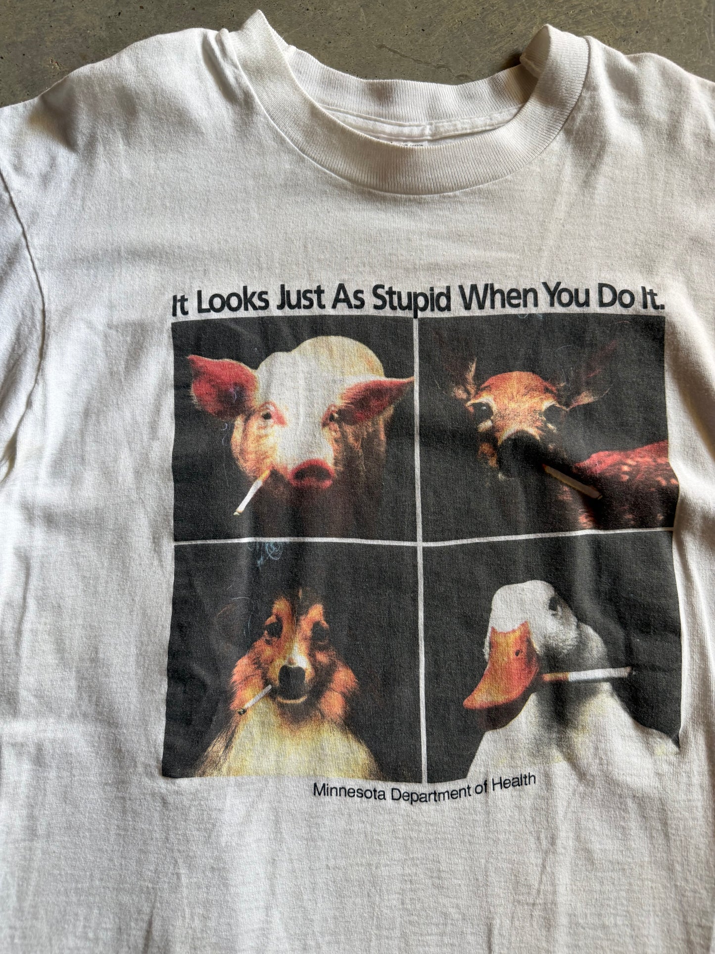 VTG Smoking It Looks Just As Stupid Animal Tee Sz L