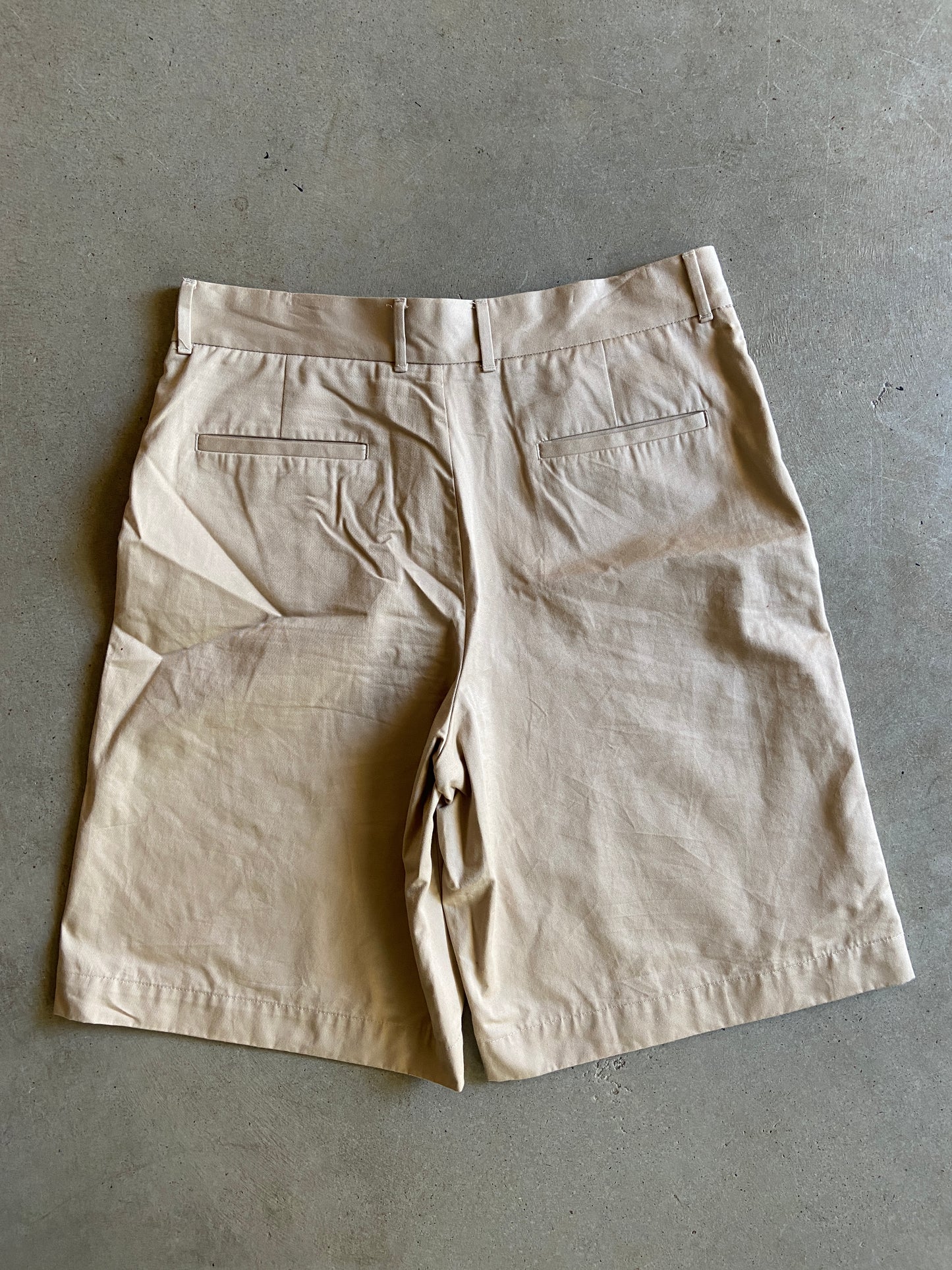 Preowned Zara Khaki Shorts Sz 34