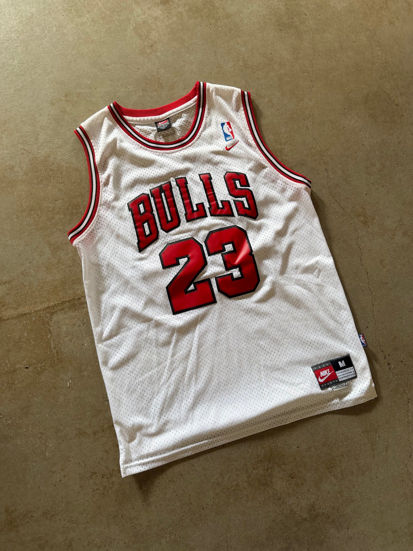 VTG Nike Michael Jordan Bulls Jersey SZ M