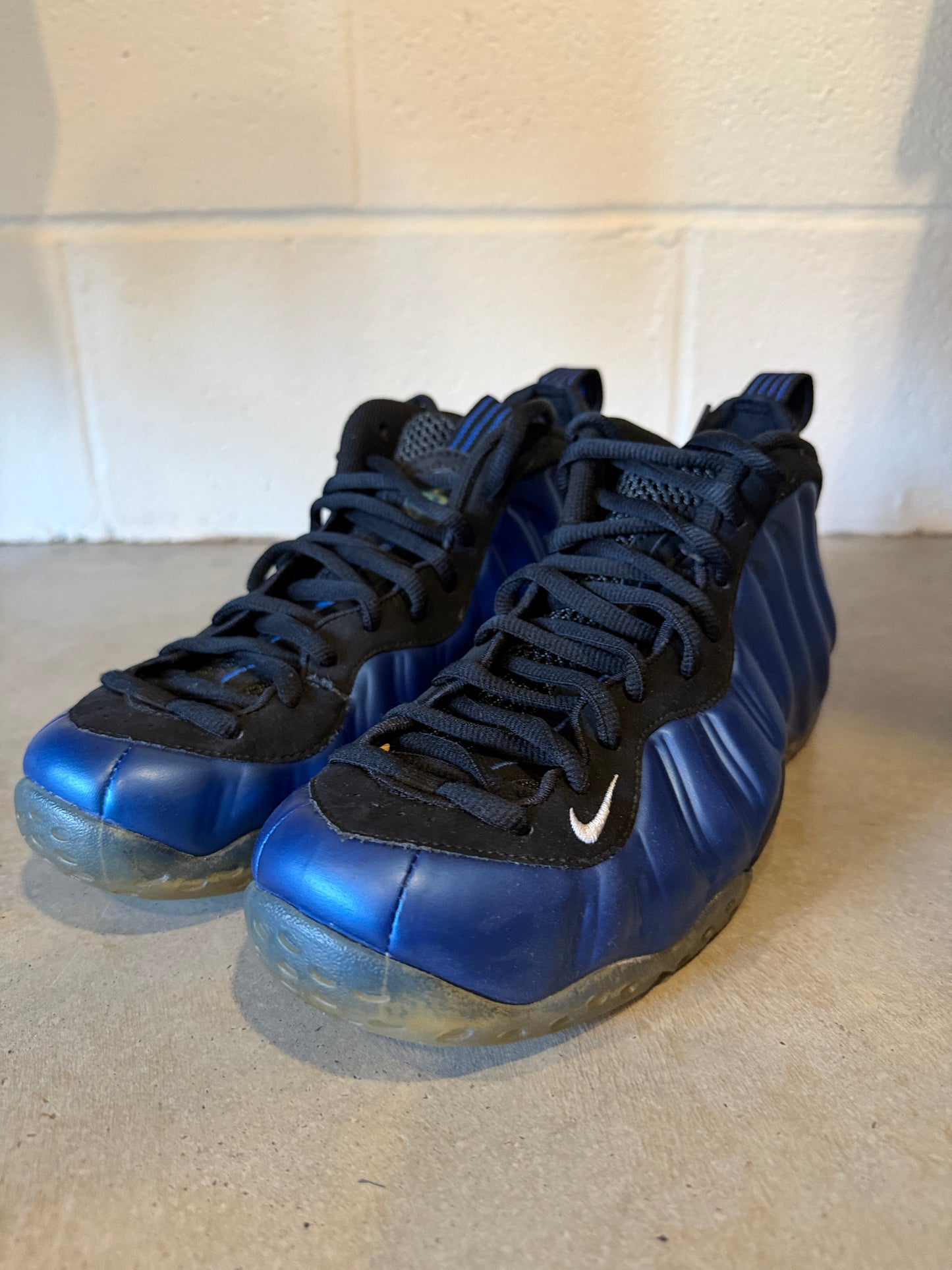 Preowned Nike Air Foamposite One Royal Blue (2011) Sz 7.5M/9W