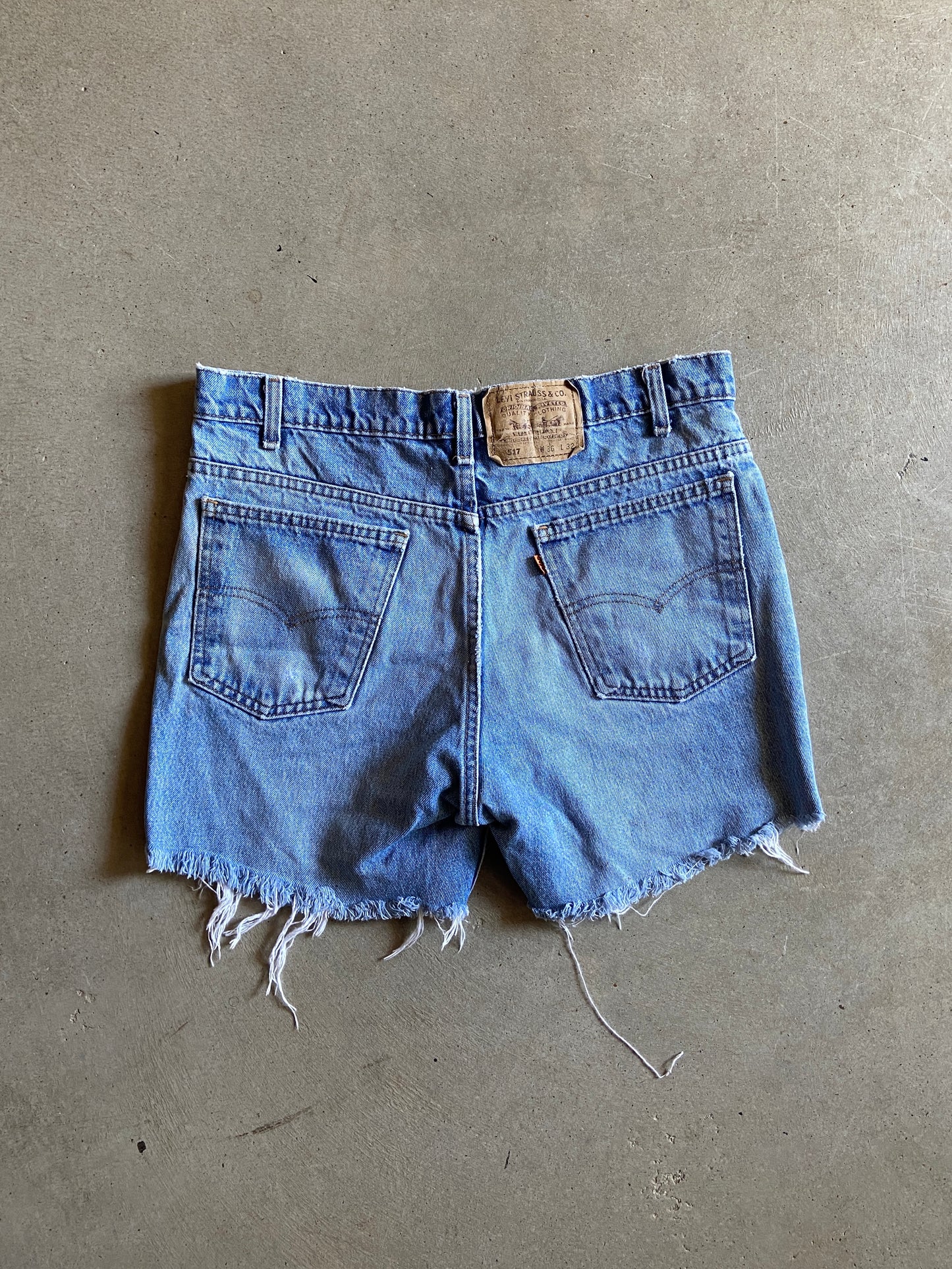 VTG 80s Levis Orange Tab Cutoff Shorts Sz 35"