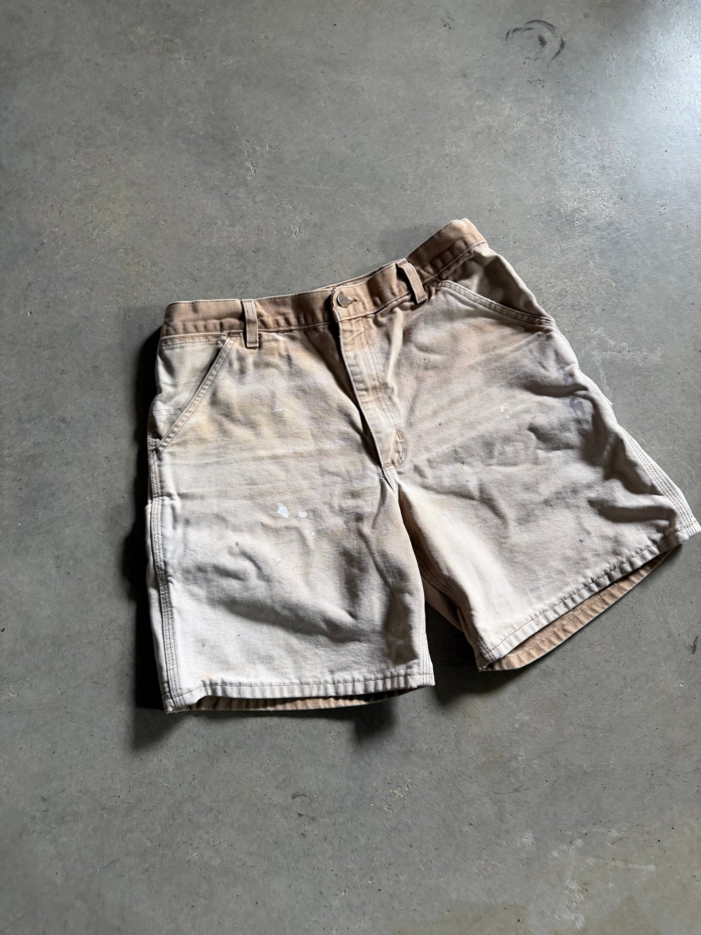 VTG Carhartt Faded Khaki Shorts B256RN Sz 34
