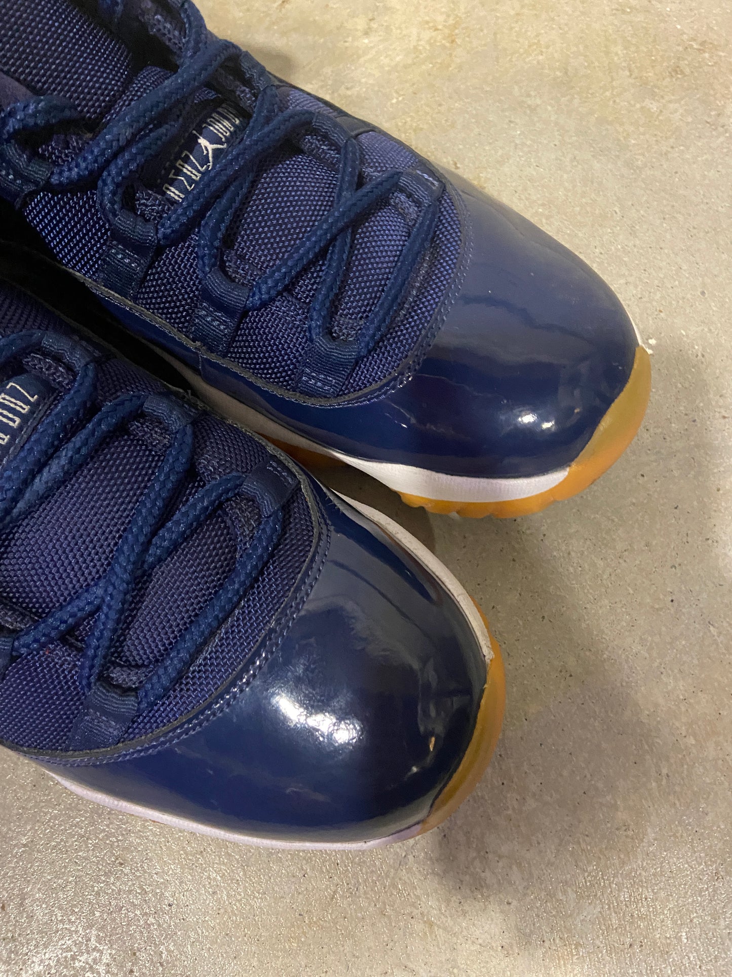 PreOwned Air Jordan 11 Low Midnight Navy Sz 11.5M/13W