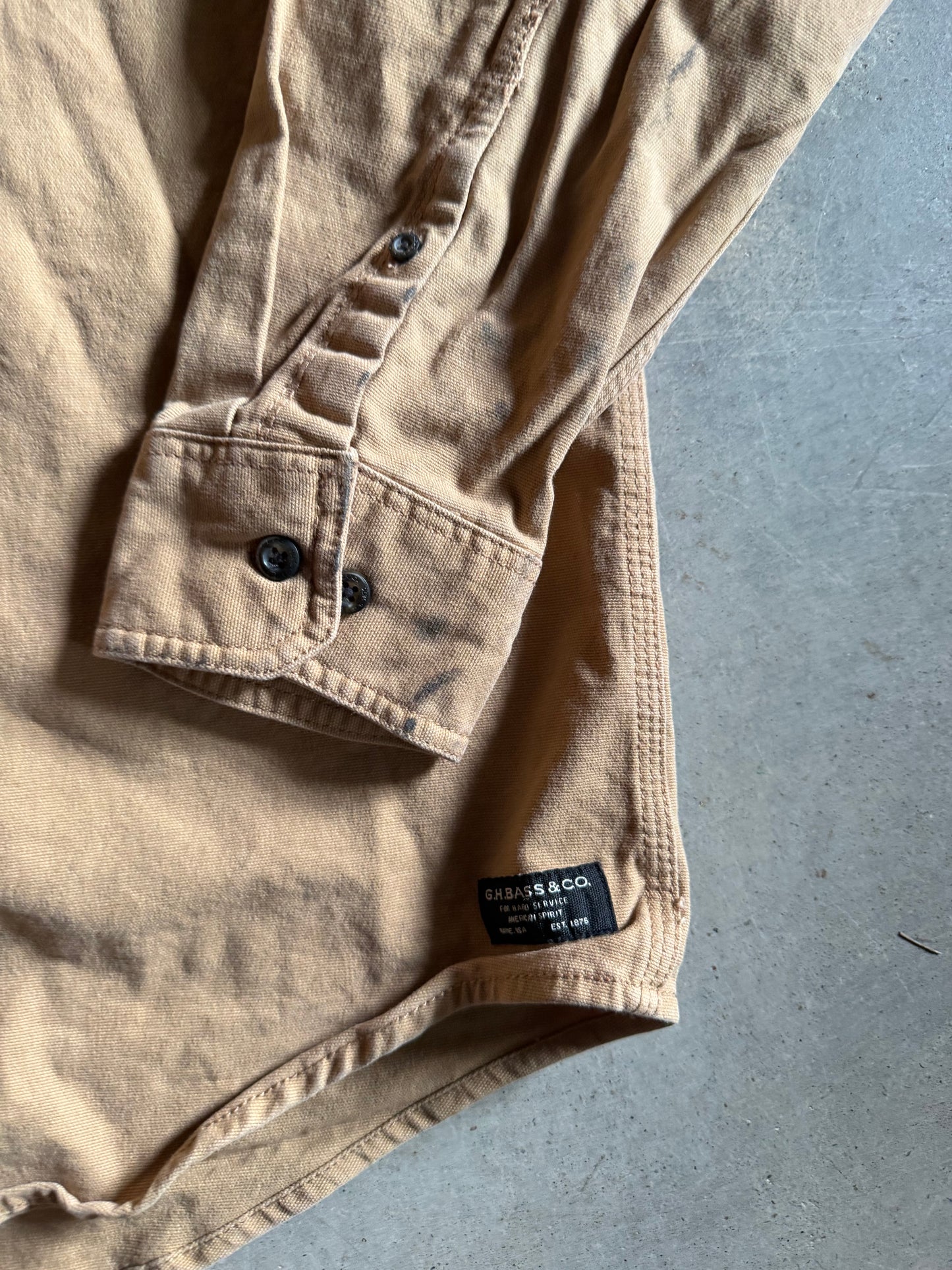 G H Bass Khaki Button Up Shirt Sz XL