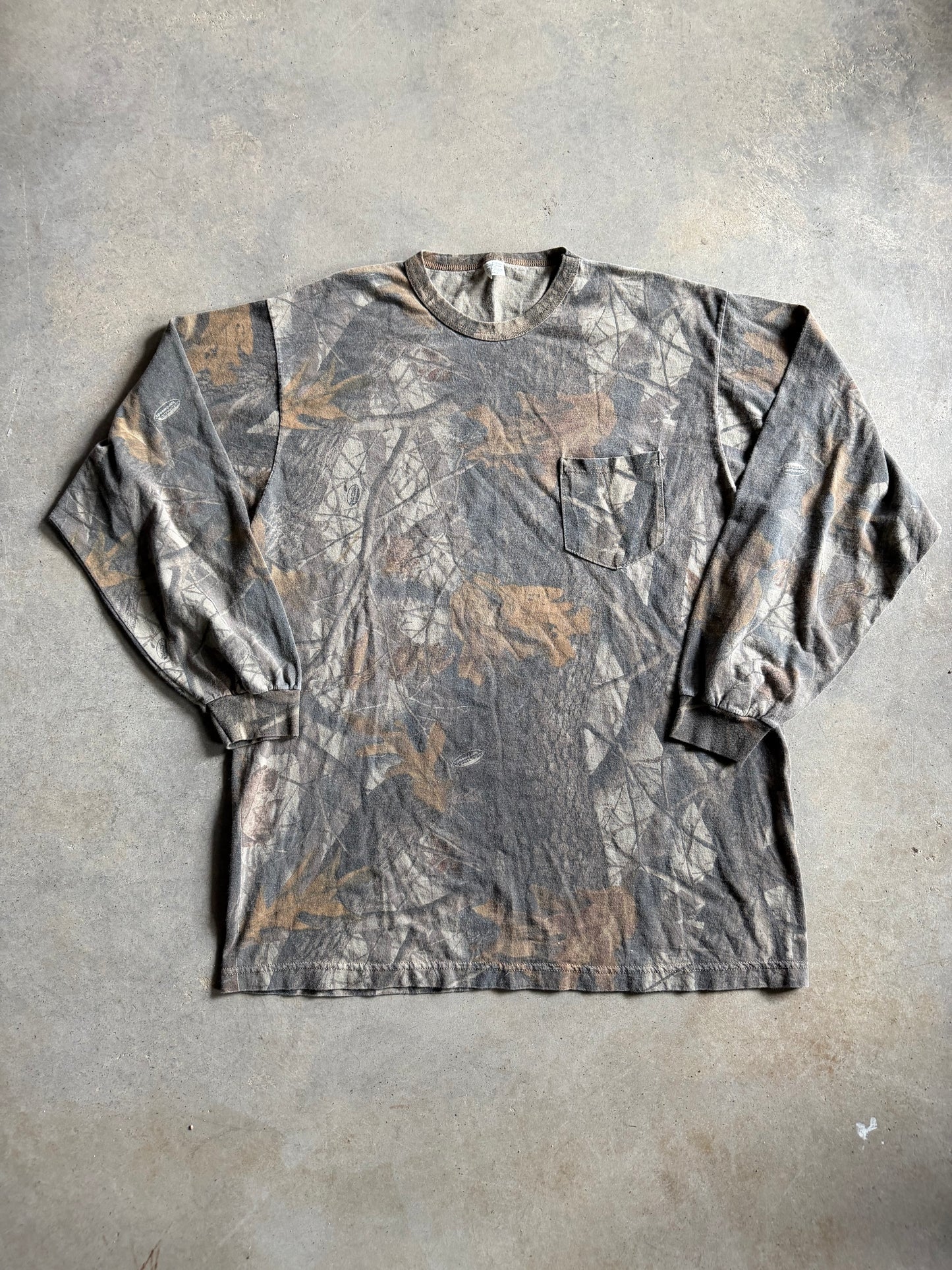 VTG Camo Deer LS Tee Sz L