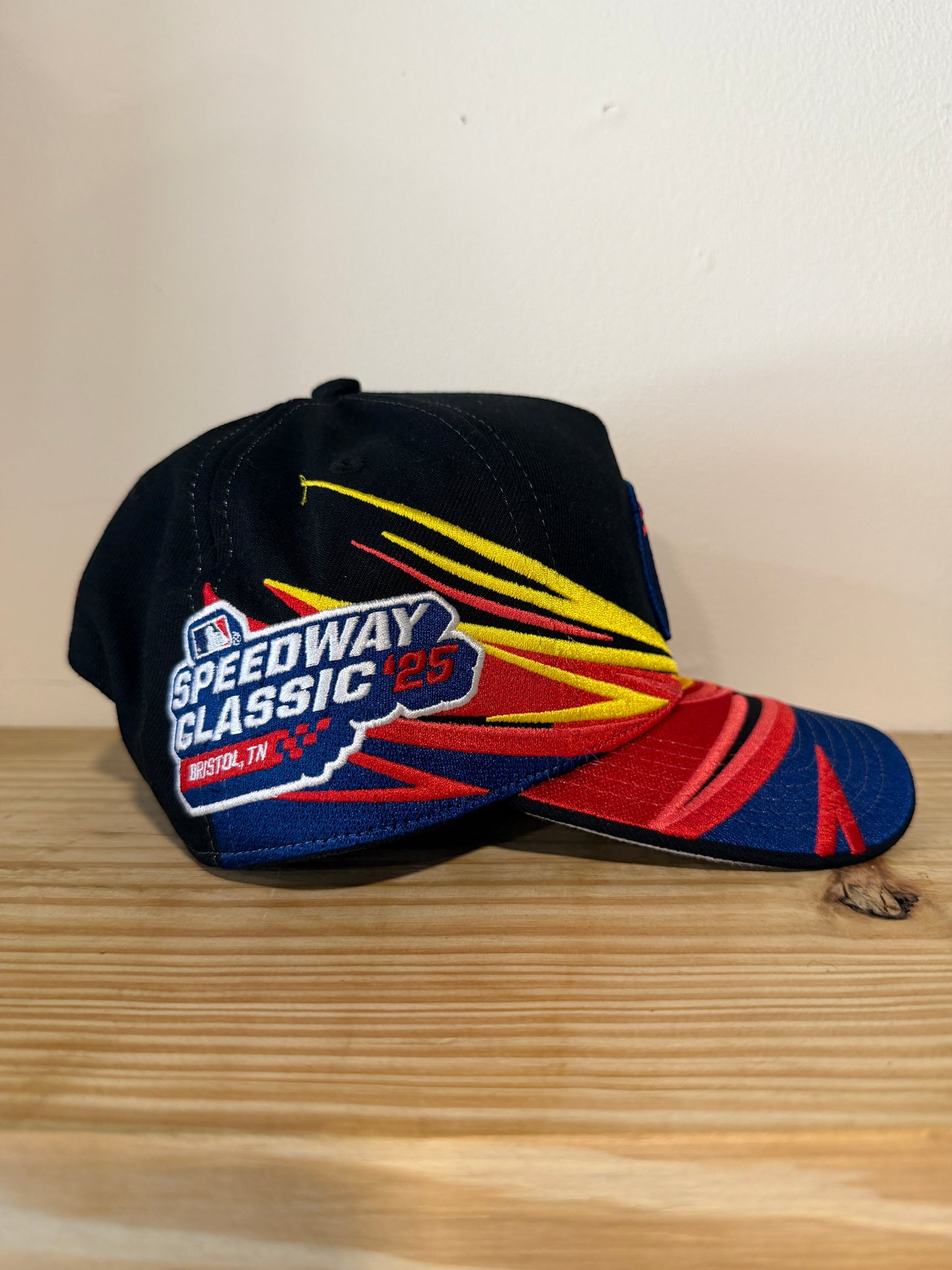 MLB Bristol Speedway 2025 Class Snapback by Mitchell And Ness