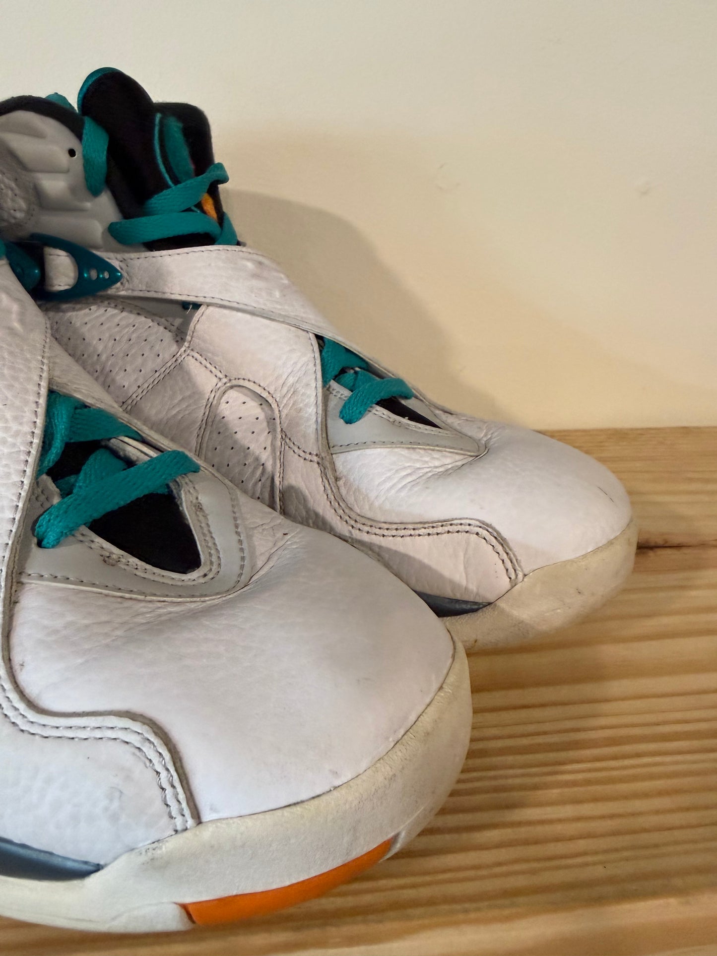 Preowned Jordan 8 Retro South Beach Sz 11M/12.5W