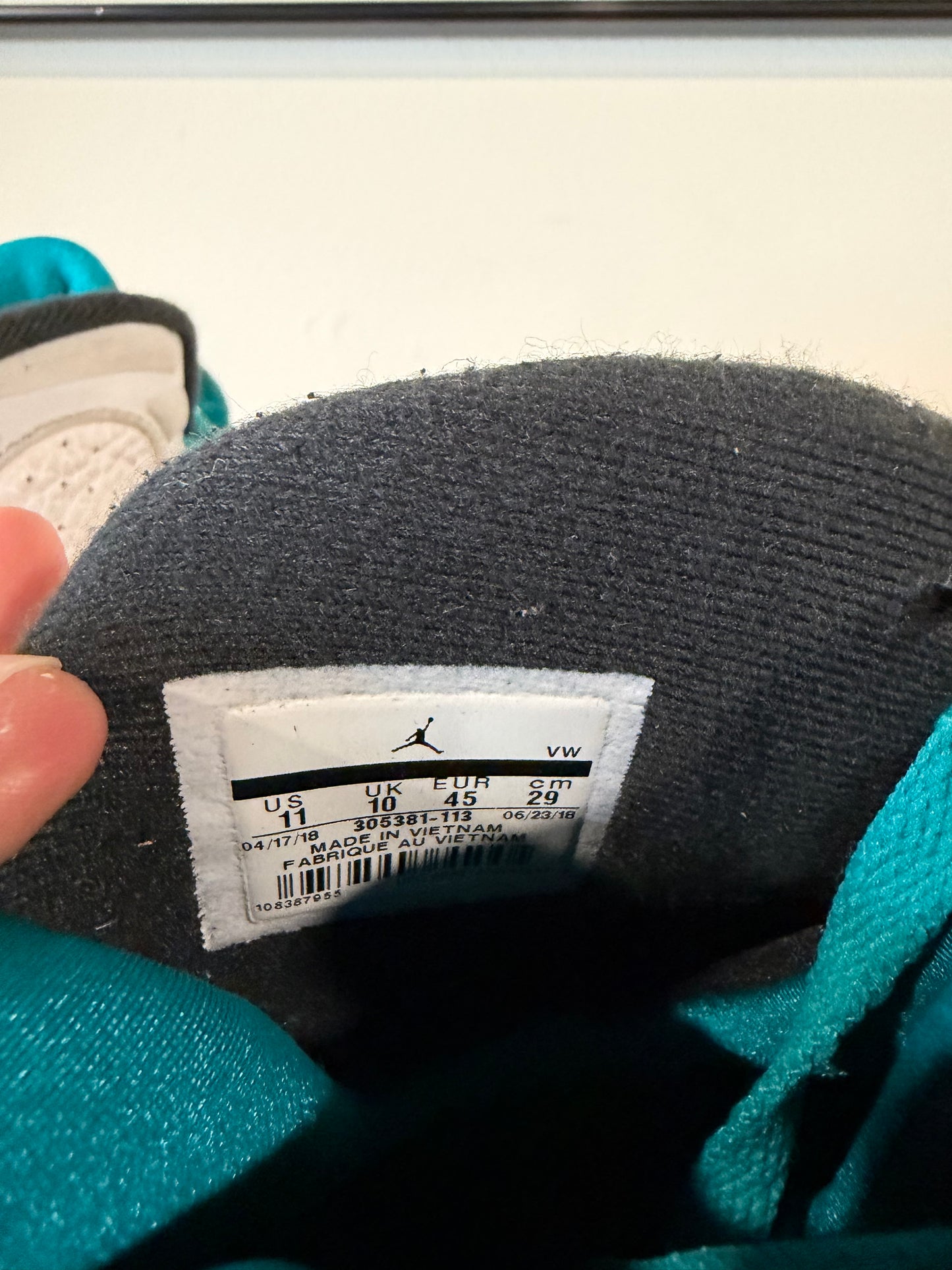 Preowned Jordan 8 Retro South Beach Sz 11M/12.5W