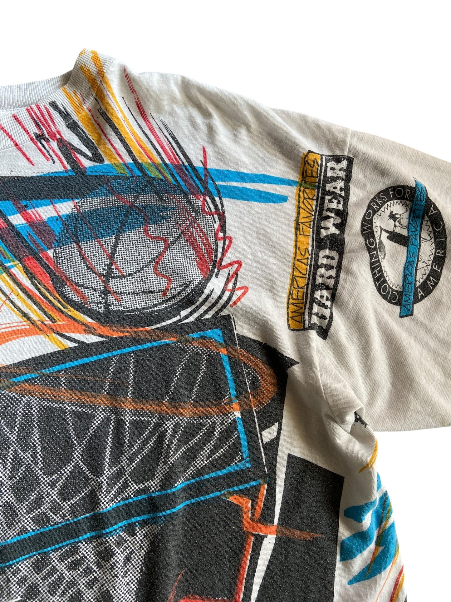 VTG Daffy Duck All Over Print Tee Sz XL