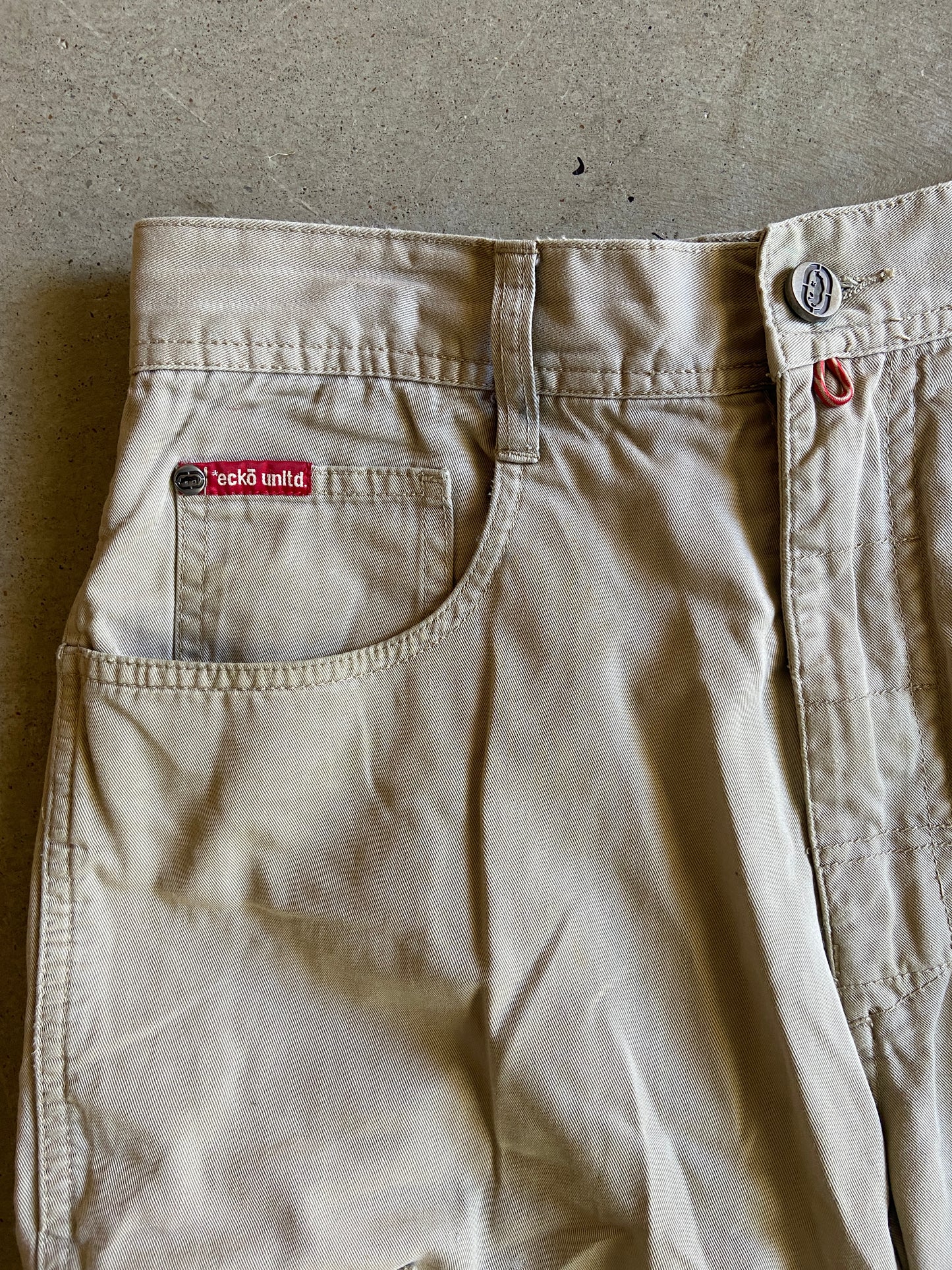 Y2K Ecko Unltd Khaki Cargo Shorts Sz 32"