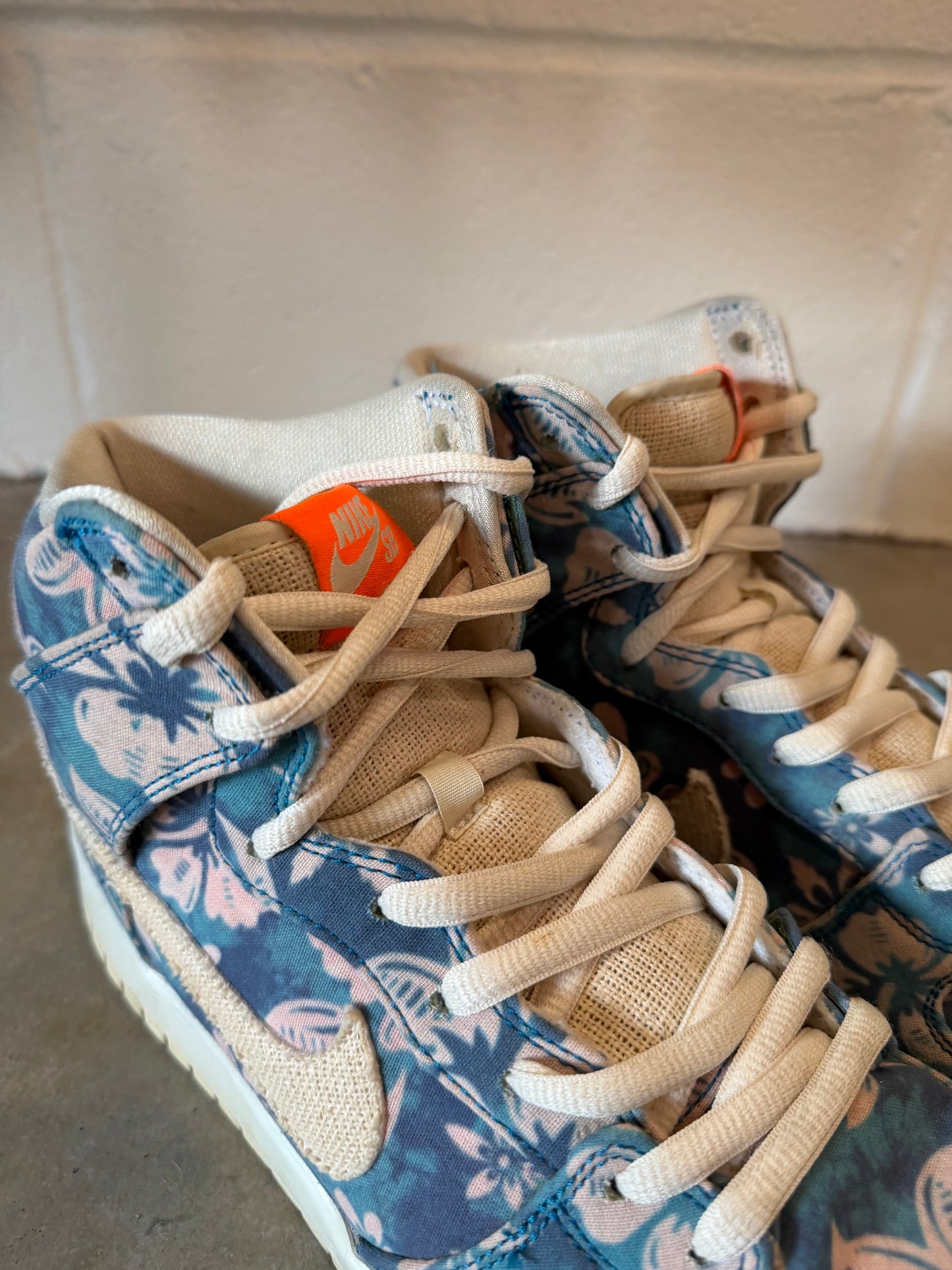 Preowned Nike SB Dunk High Hawaii Sz 10M/11.5W