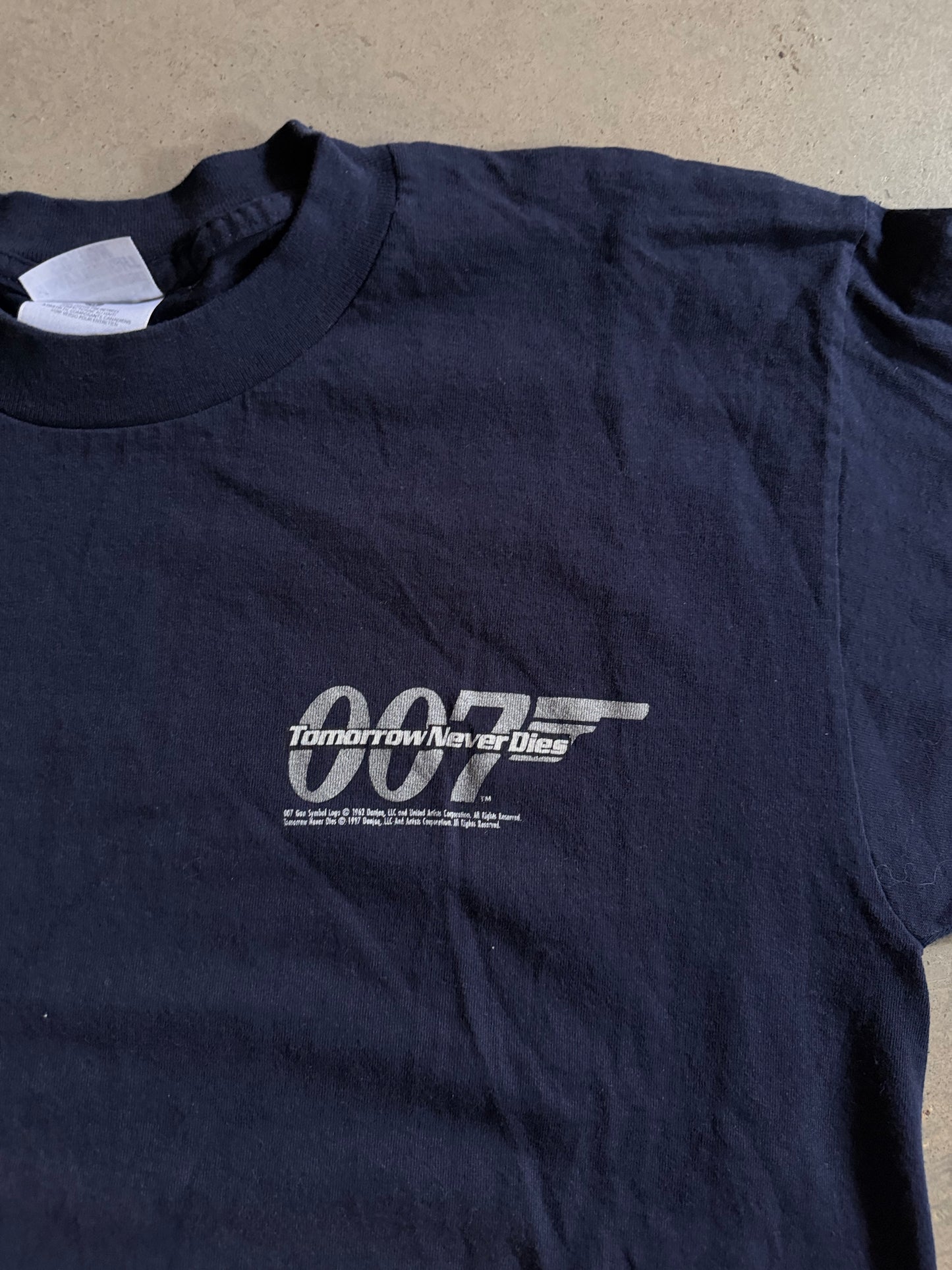 VTG Tomorrow Never Dies 007 Tee Sz L