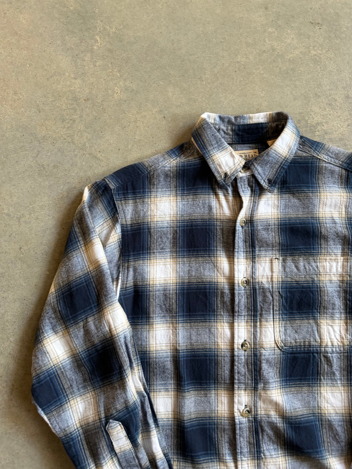 Red Oak Blue/White Flannel Button Up Shirt Sz M