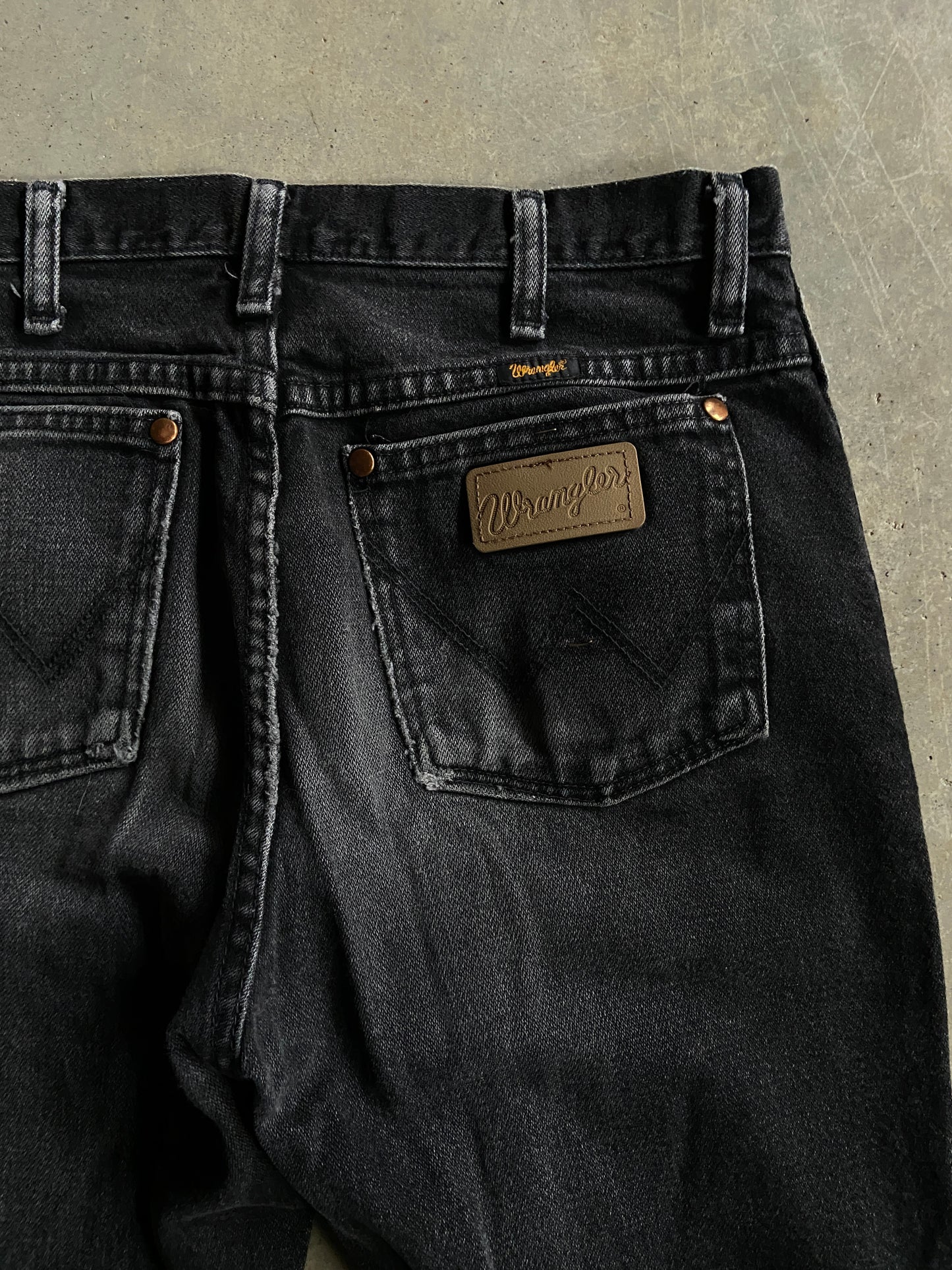 Wrangler Black Faded A103 Jeans Sz 30x32