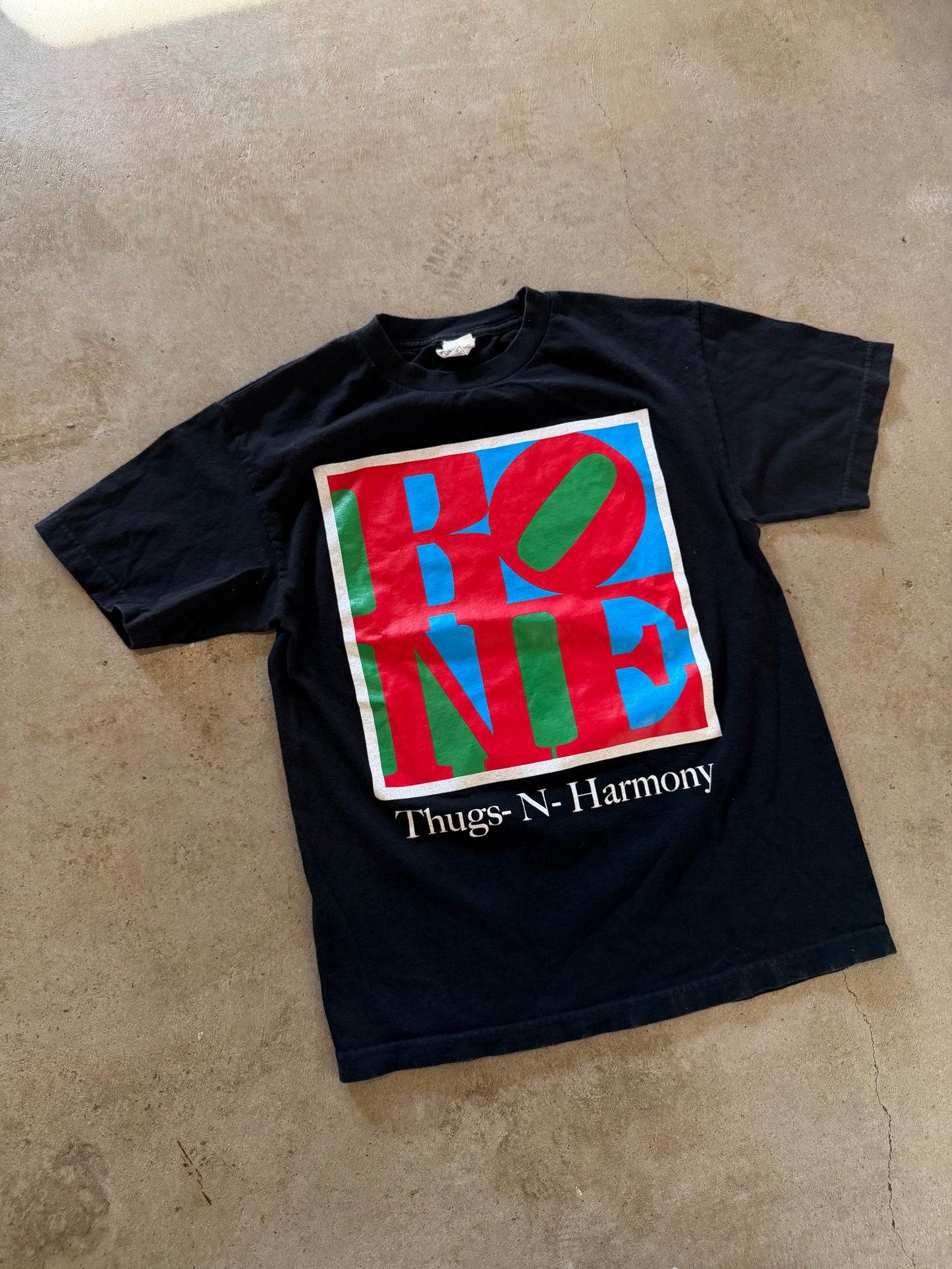 Y2K Bone Thug & Harmony "Love" Tee Sz M