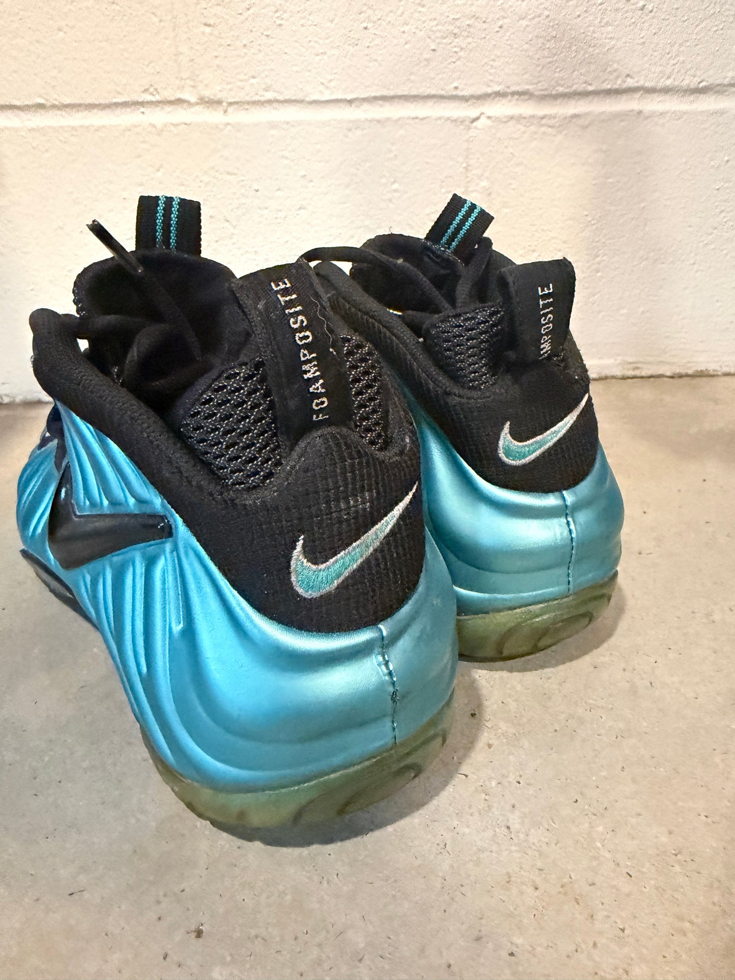 Nike Air Foamposite Pro 'Electric Blue' 2011 Sz 11M/12.5W