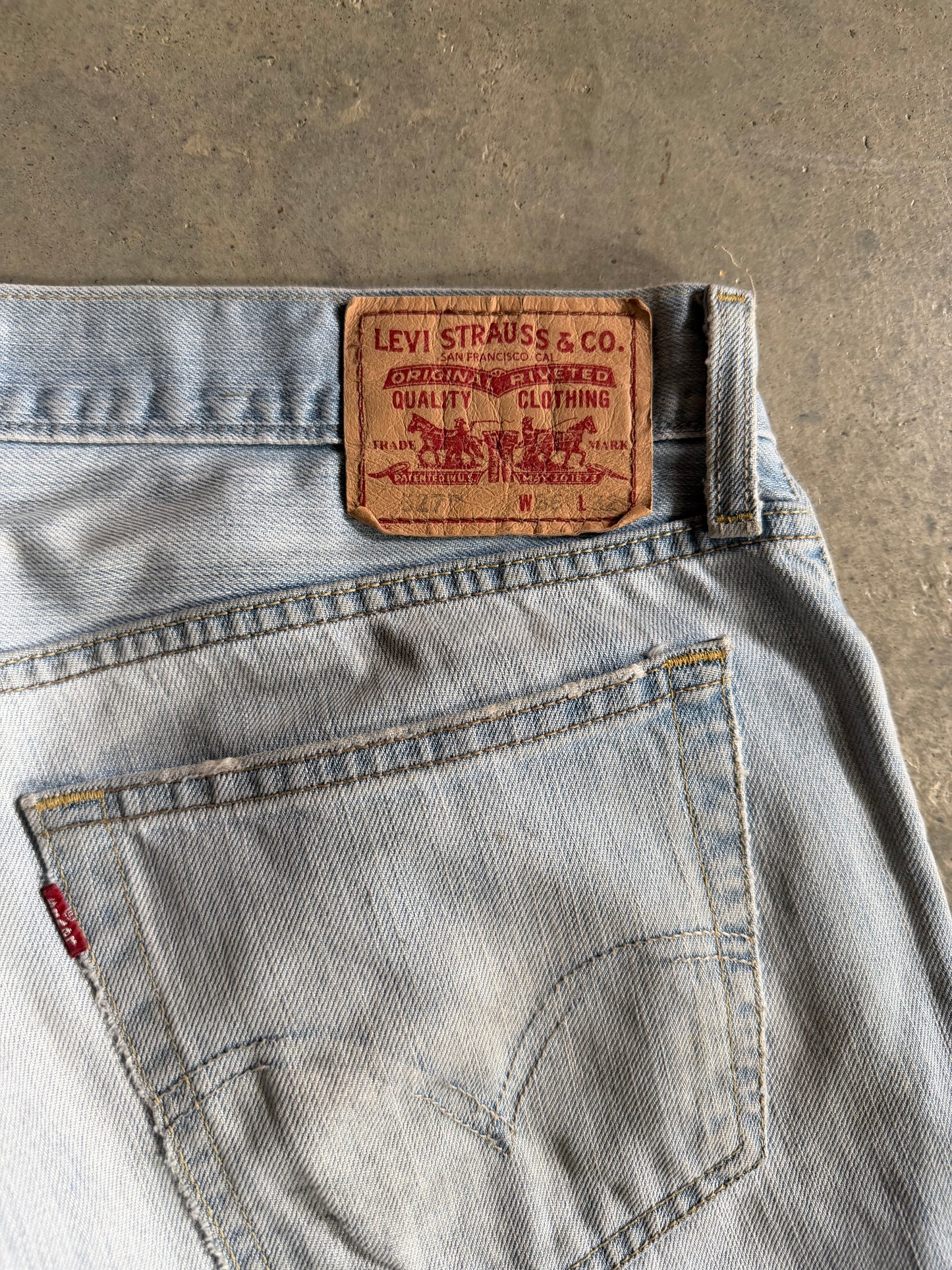 Levi’s 527 Light Wash Denim Jeans Sz 36x32