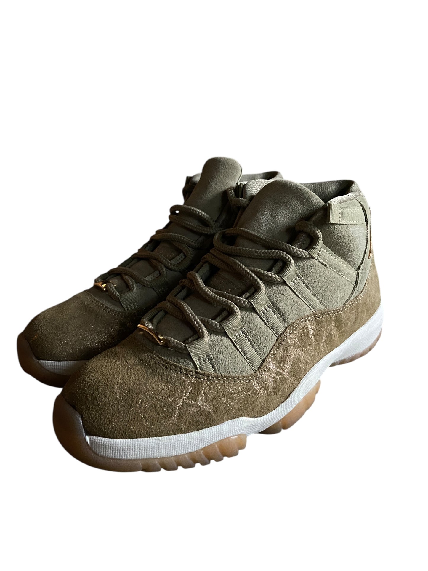 Preowned Air Jordan 11 Wmns "Neutral Olive" Sz 11w/9.5M