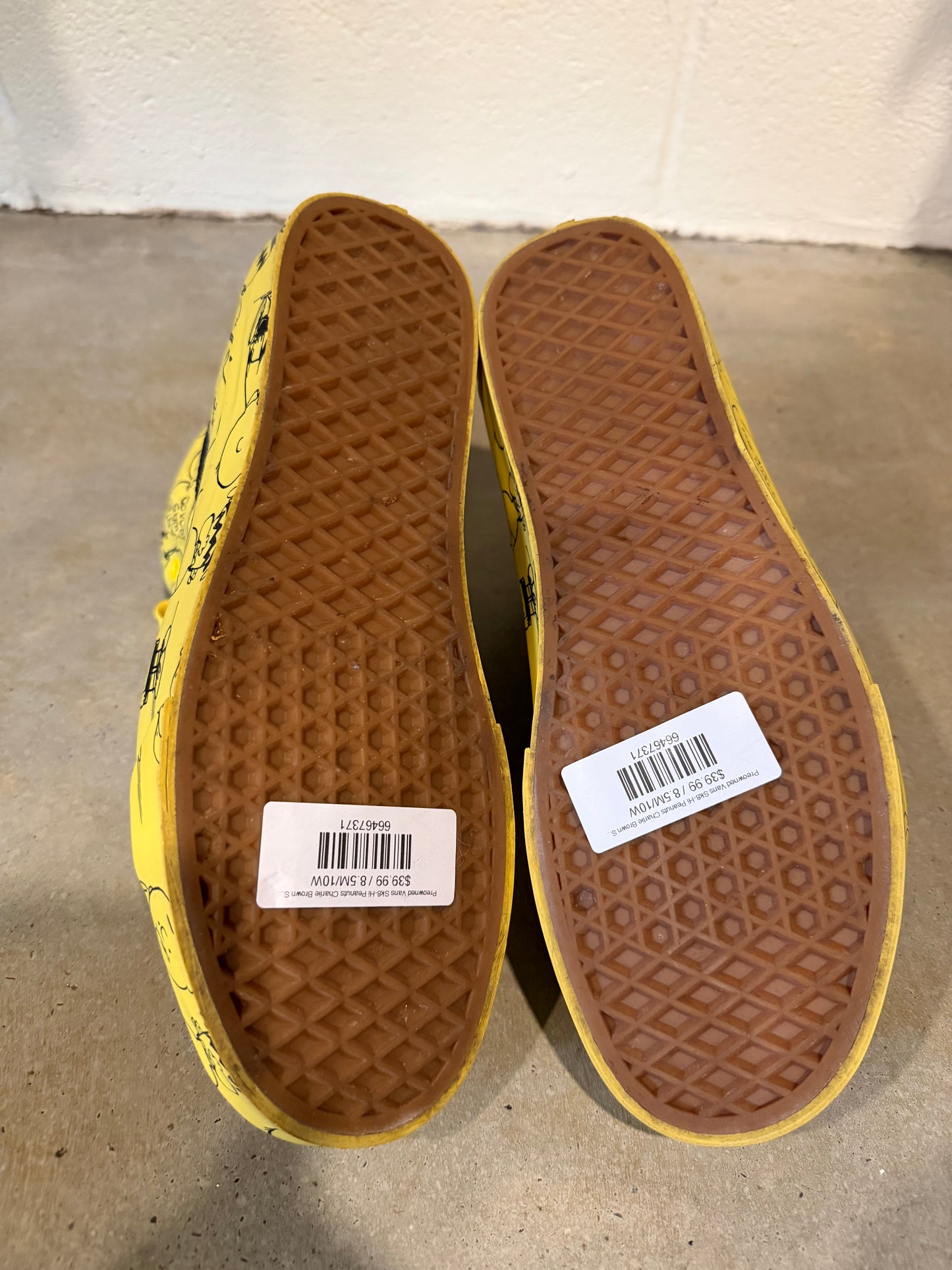 Preowned Vans Sk8-Hi Peanuts Charlie Brown Sz 8.5M/10W