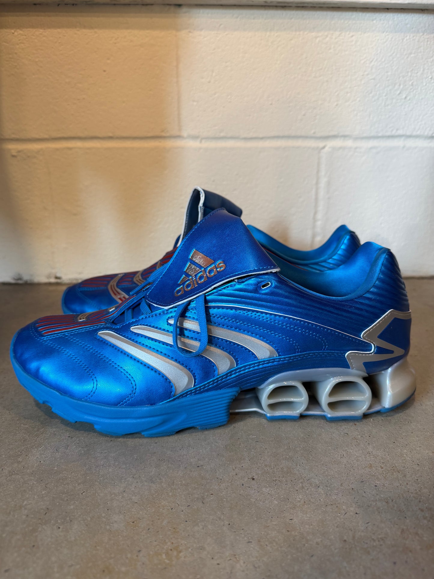 Preowned adidas Predator Megaride Metallic Blue Sz 13M/14W