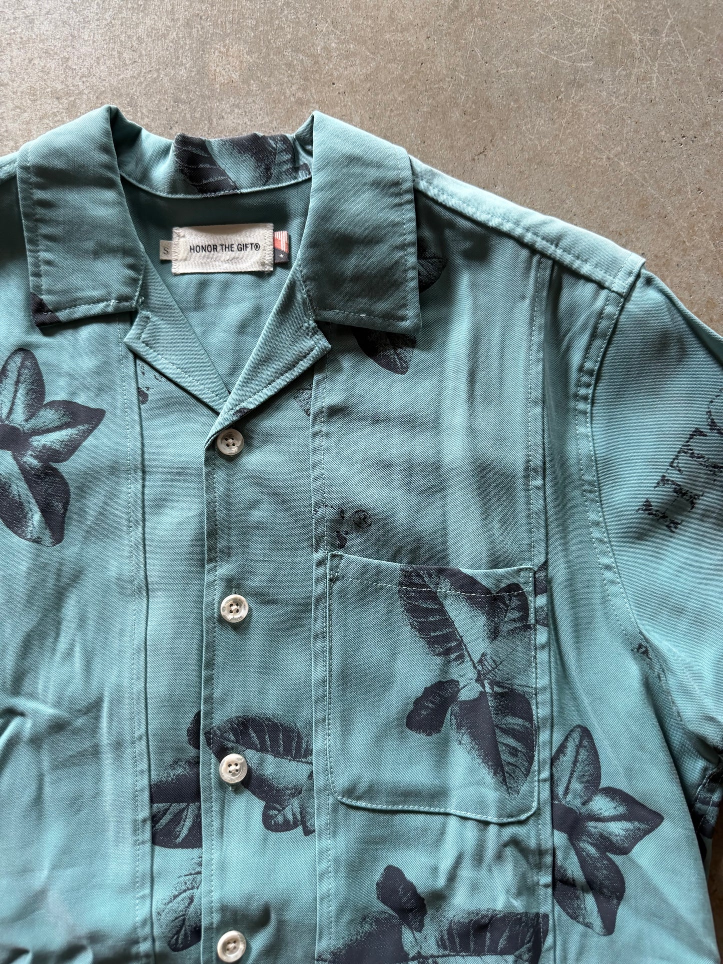 Honor The Gift Green Leaf Button Up Shirt Sz S/M
