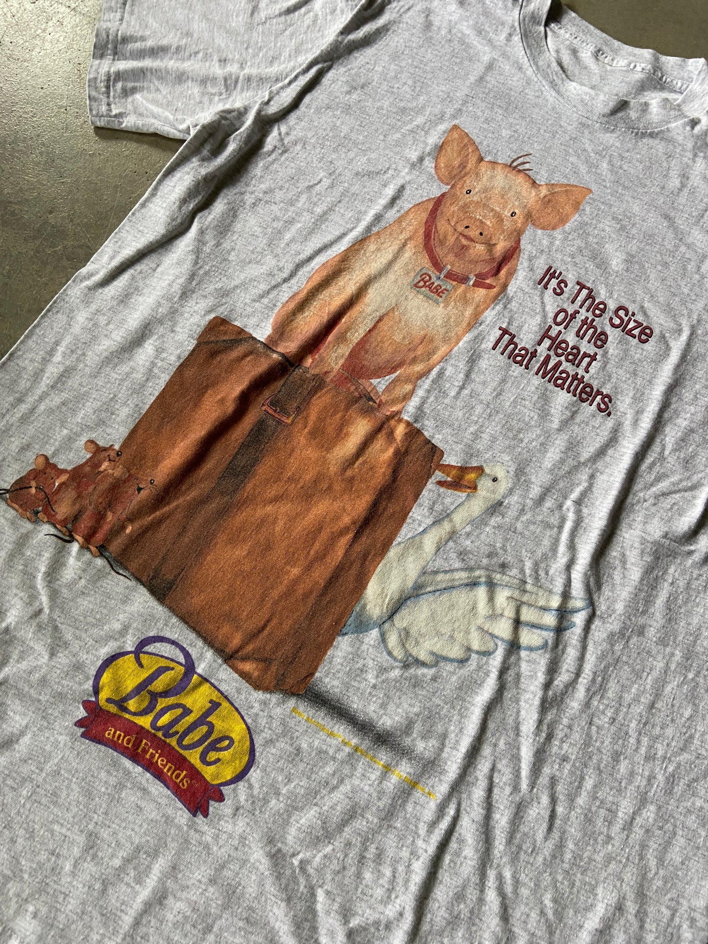 VTG Babe "Size Of The Heart" Tee Sz L/XL