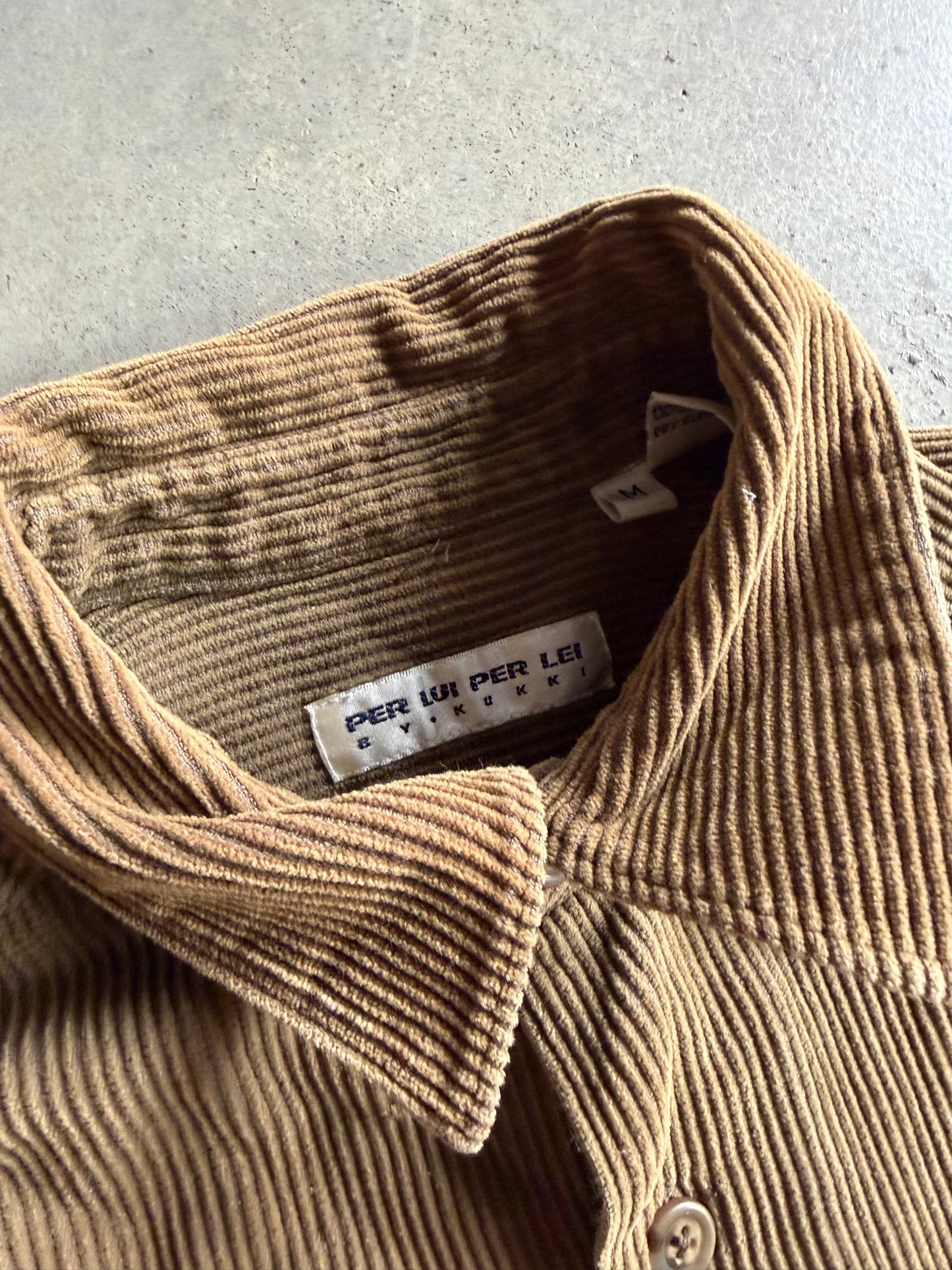 Per Lui Per Lei Tan Corduroy Button Up Shirt Sz M
