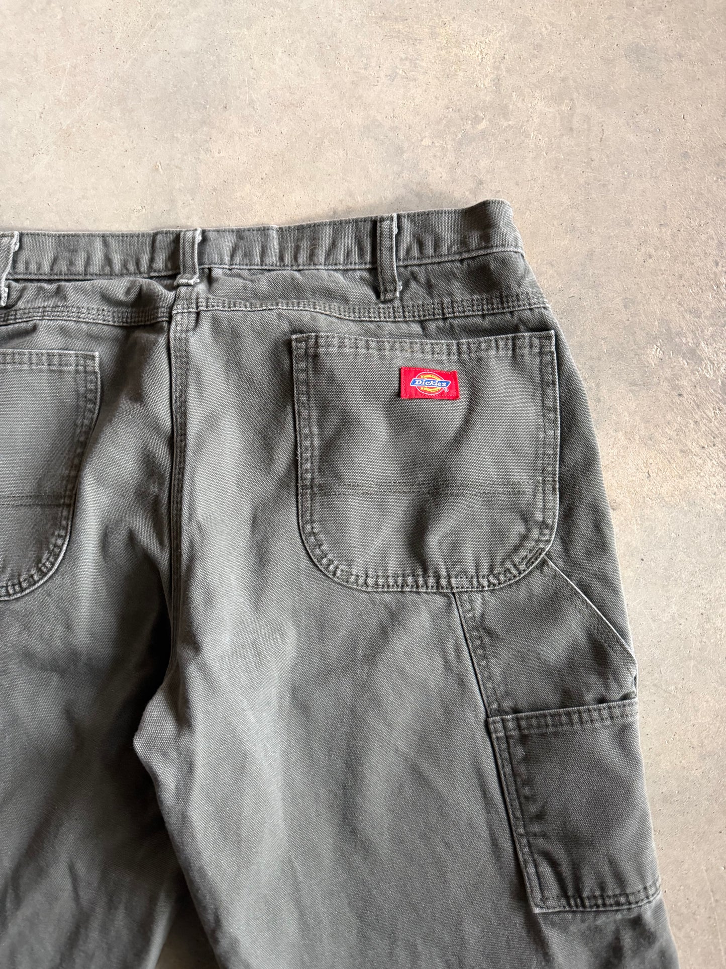 VTG Dickies Green Jeans Sz 38x32