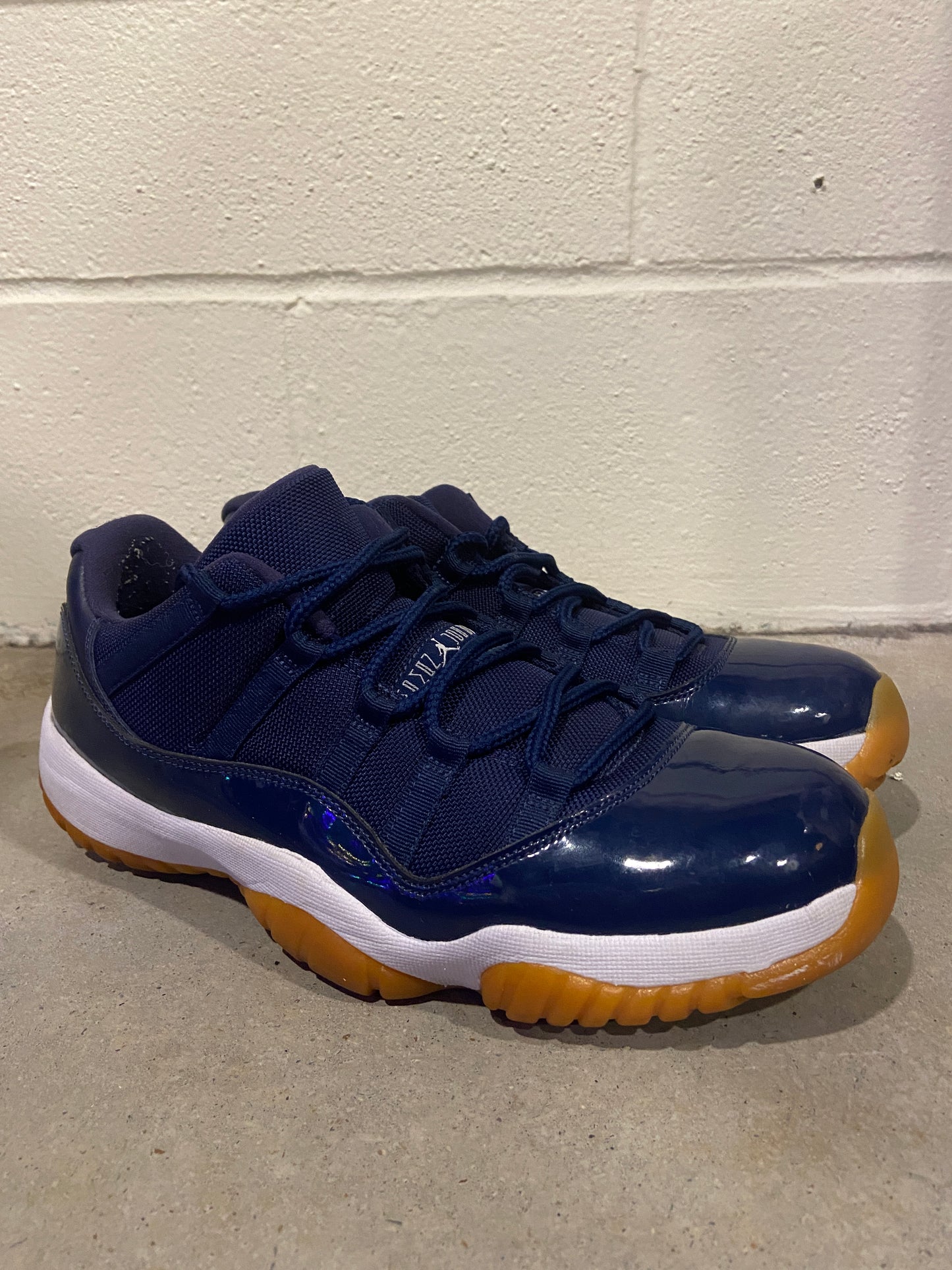 PreOwned Air Jordan 11 Low Midnight Navy Sz 11.5M/13W