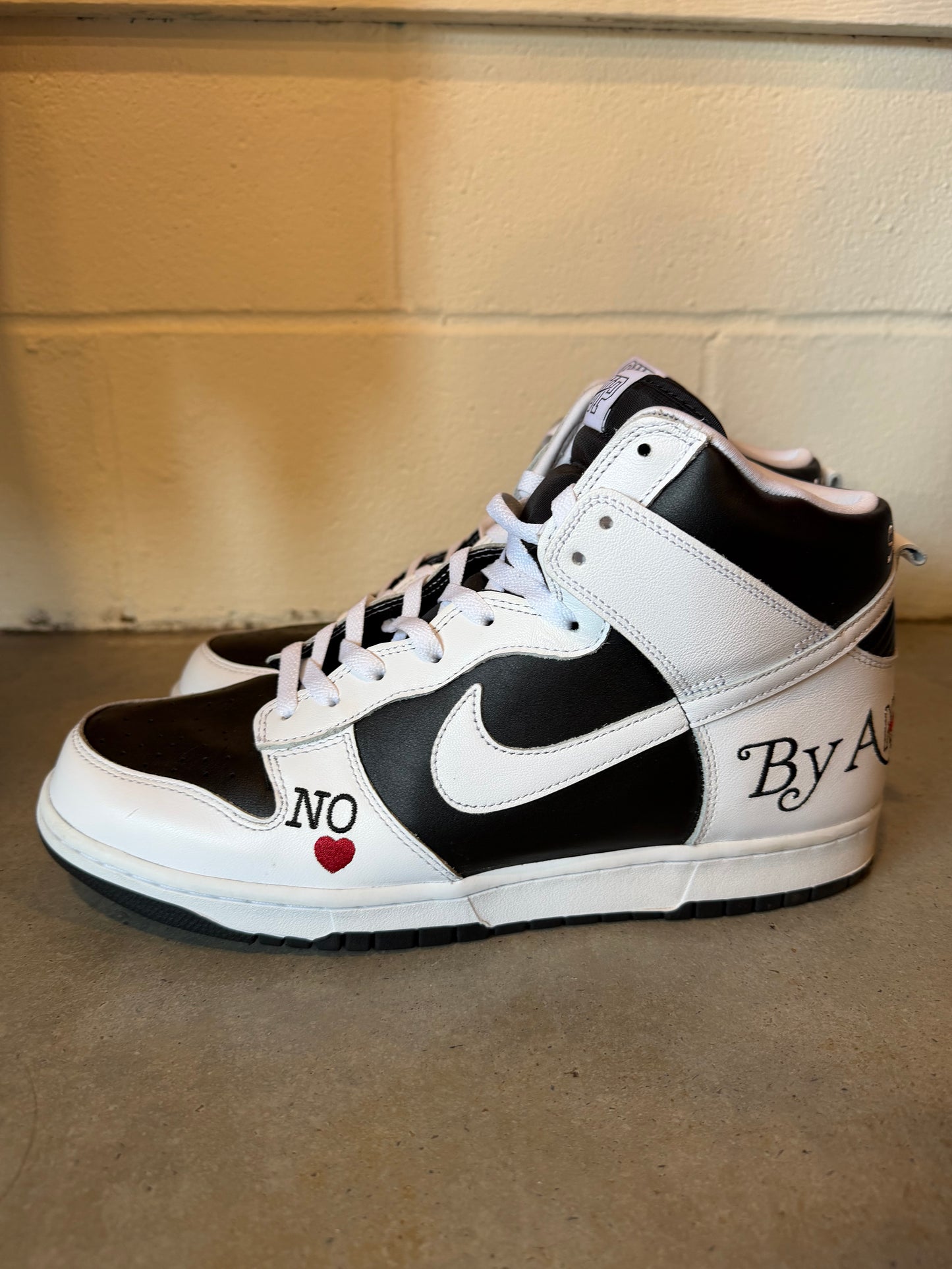 Preowned Nike SB Dunk High Supreme By Any Means Black Sz 13M/14.5W