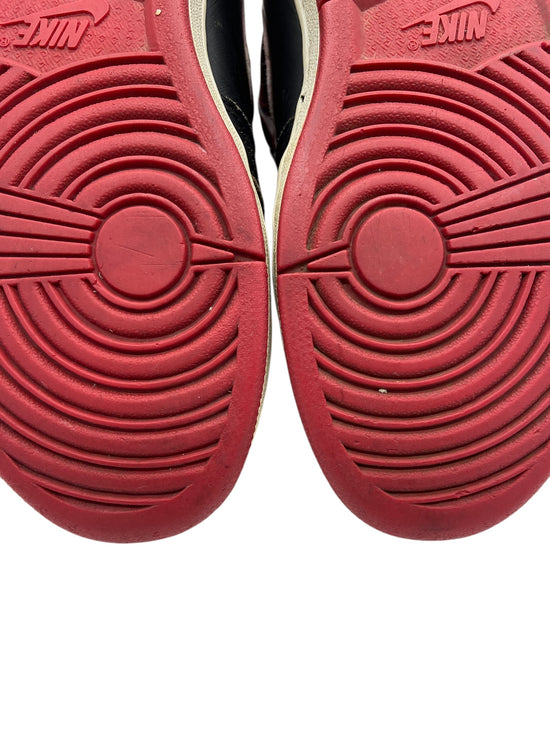 Preowned 1994 Air Jordan 1 "Bred" Sz 8M/9.5W