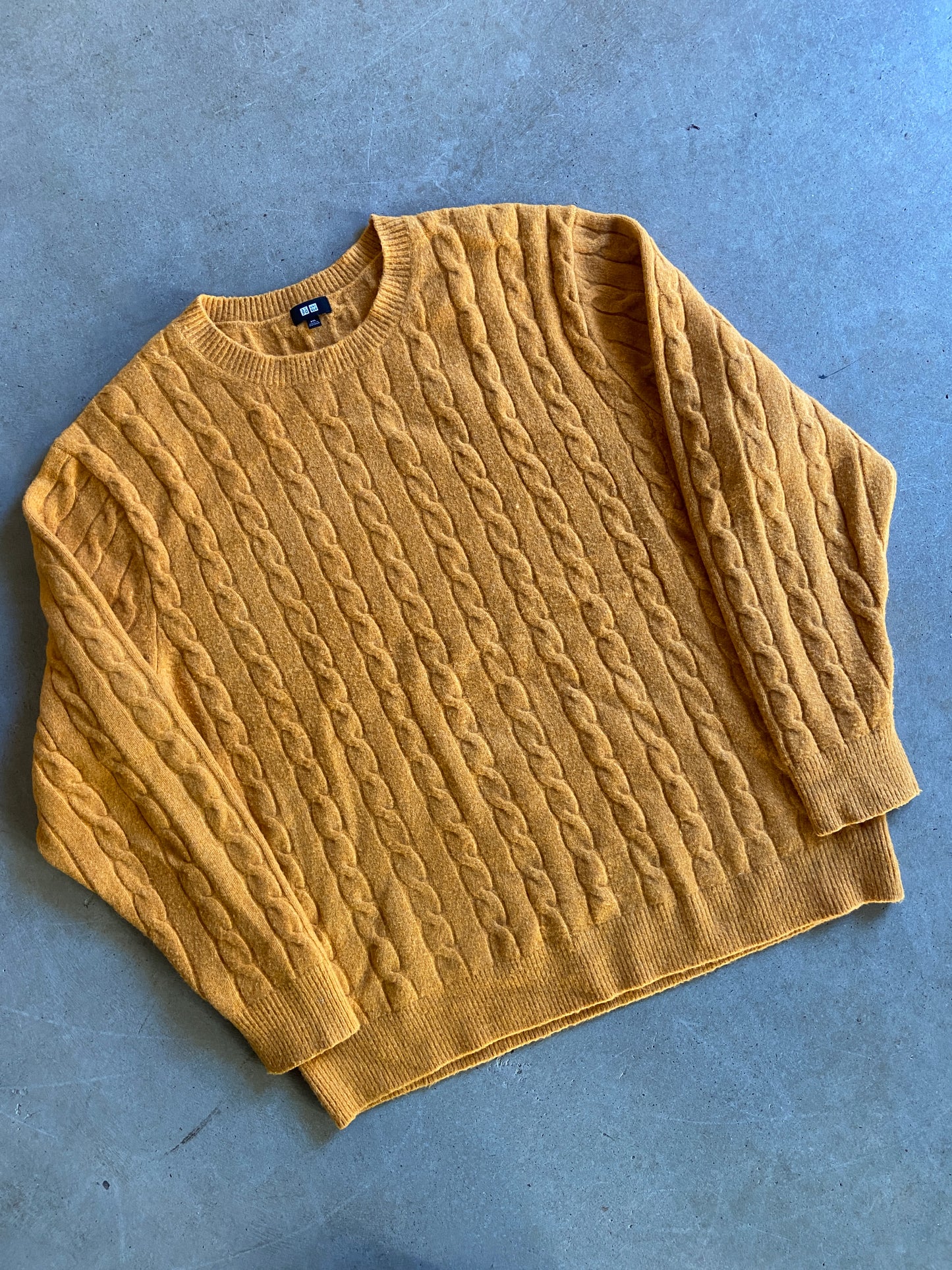 Uniqlo Mustard Poly Blend Sweater Sz XXL
