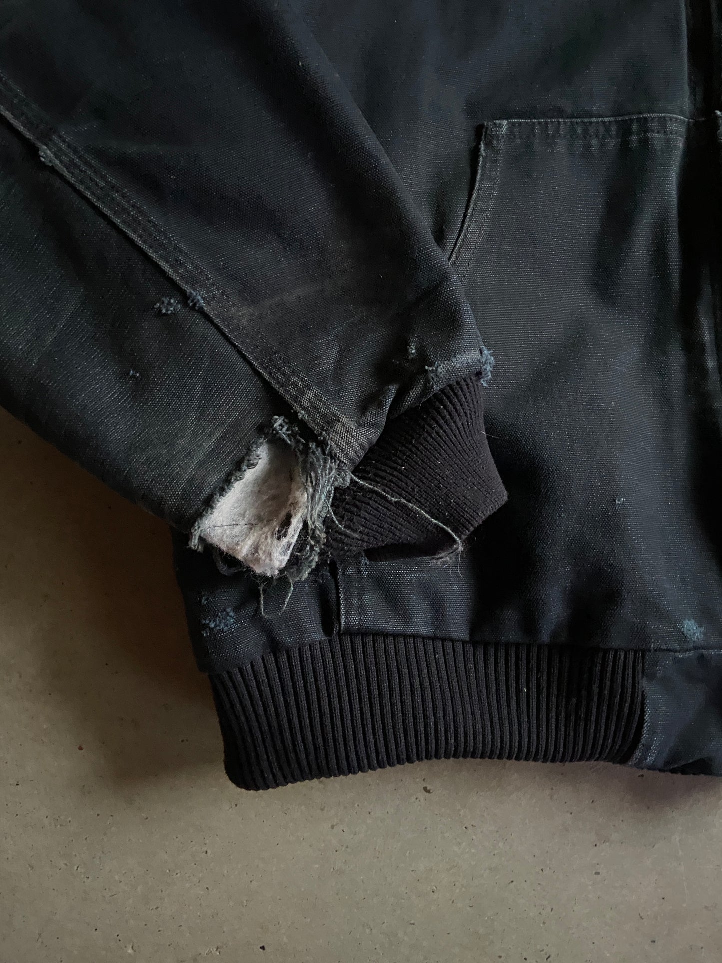 VTG Carhartt Black Hooded Jacket Sz XLT J140BLK