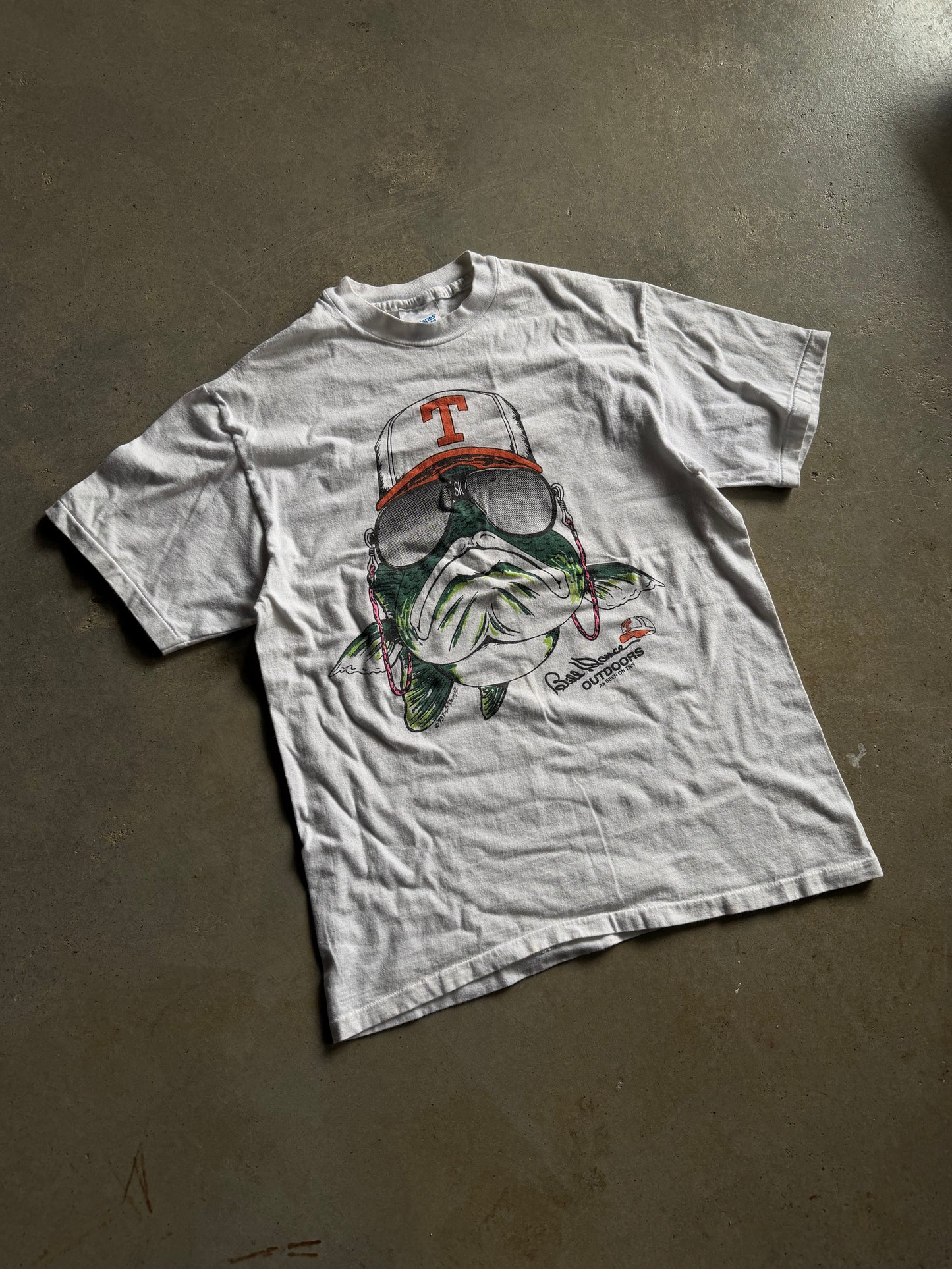 VTG Tennessee Volunteers Fish Tee Sz M