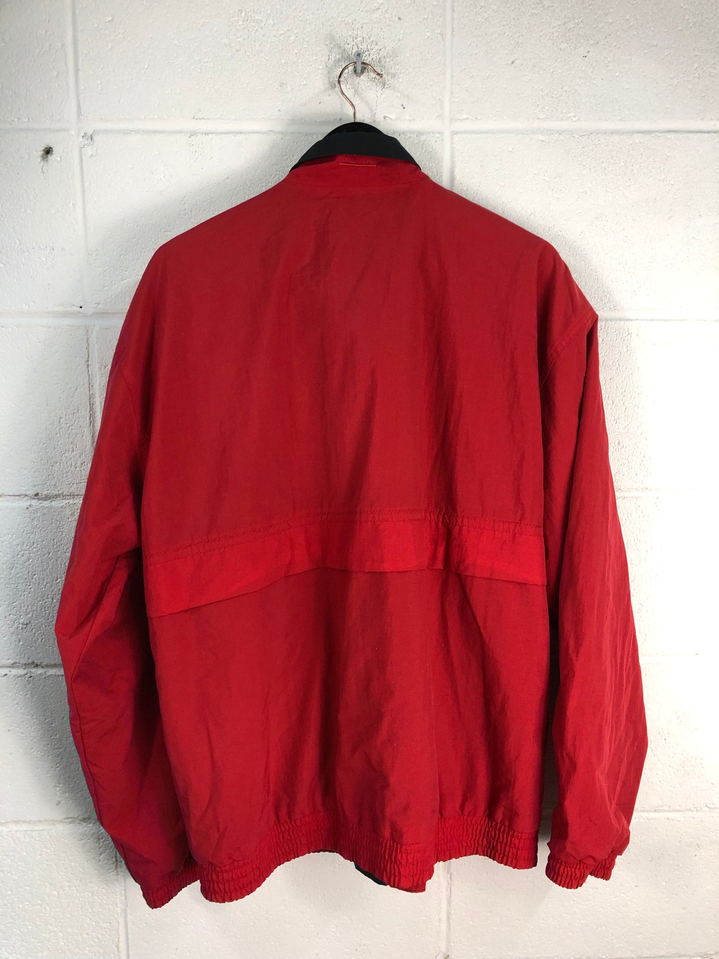 Load image into Gallery viewer, VTG Red Oldsmobile Windbreaker Jacket Sz L/XL
