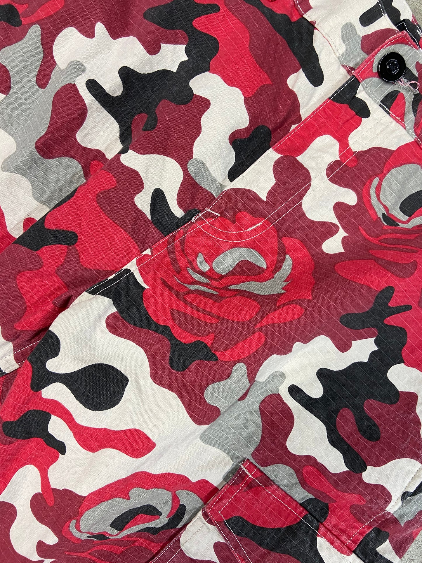VTG LRG Red Camouflage Shorts Sz 32x10