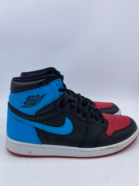 Load image into Gallery viewer, Preowned Jordan 1 Retro High NC to Chi Leather Sz 12.5M/14W
