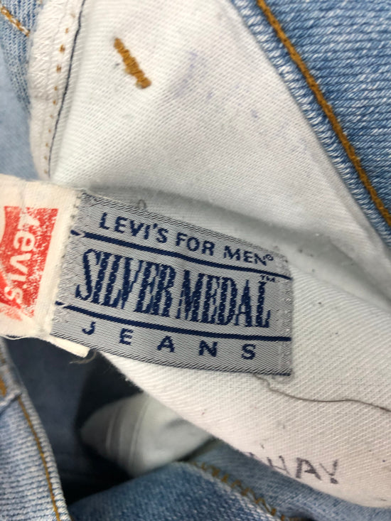 Load image into Gallery viewer, VTG Levi’s Silver Medal Pants Sz 37x29

