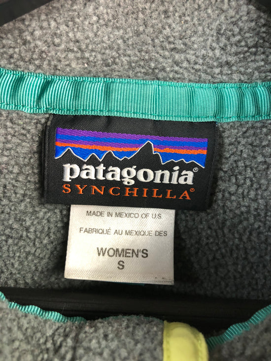 Load image into Gallery viewer, VTG Patagonia Fleece Pullover Jacket Sz Womens S
