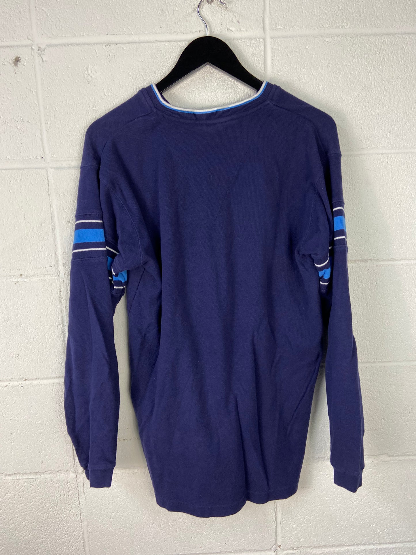 Load image into Gallery viewer, VTG Tennessee Titans Navy V-neck Sweater Sz M
