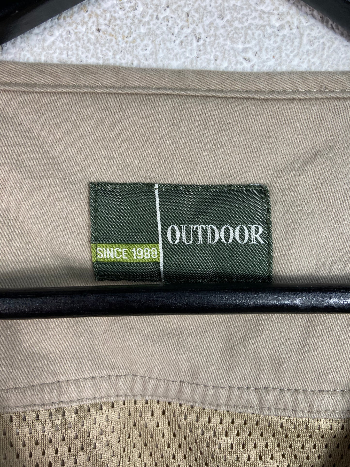 Outdoor Khaki Fishing Vest Sz L/XL