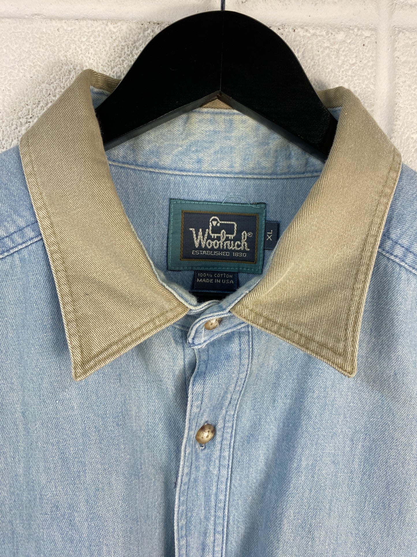 Load image into Gallery viewer, VTG Woolrich Denim Button Up Shirt Sz 3XL
